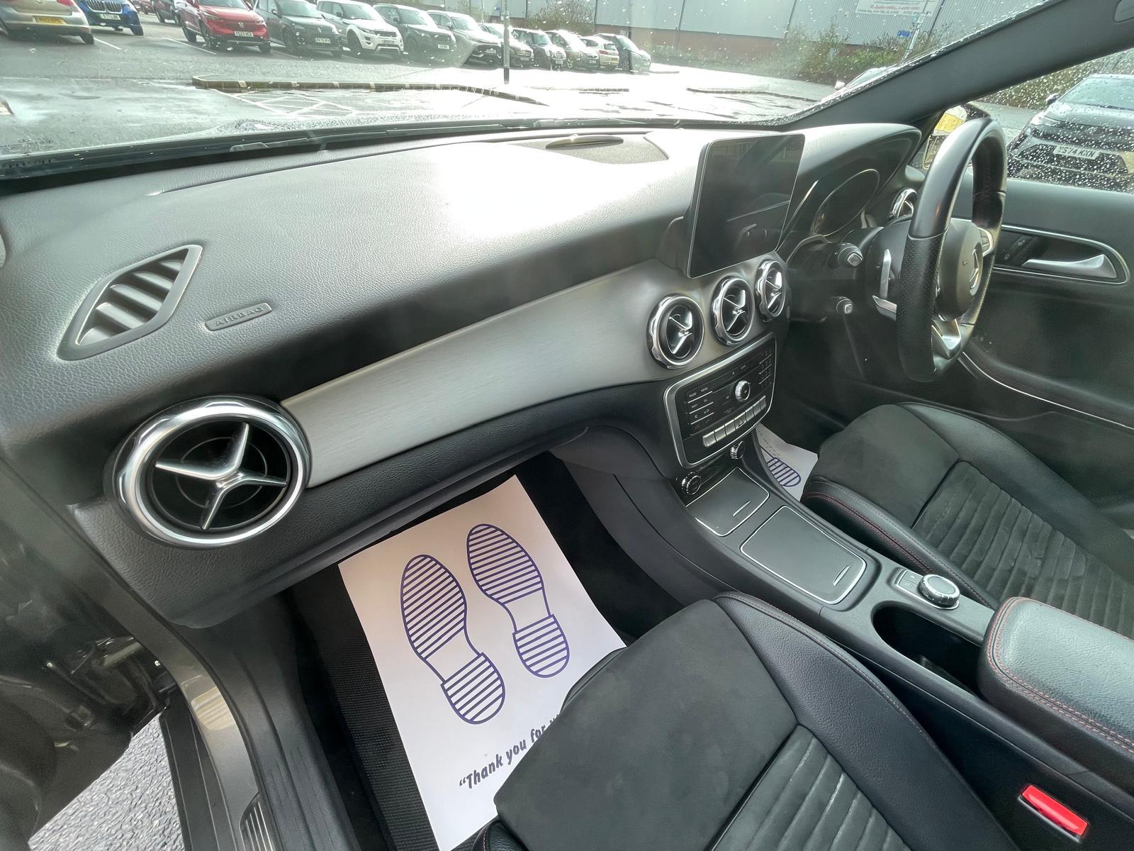 Mercedes-Benz GLA 1.6 GLA180 AMG Line Edition SUV 5dr Petrol 7G-DCT Euro 6 (s/s) (122 ps)