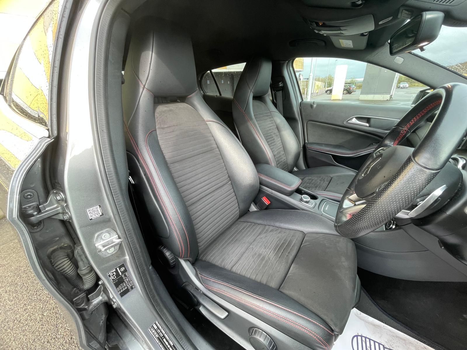 Mercedes-Benz GLA 1.6 GLA180 AMG Line Edition SUV 5dr Petrol 7G-DCT Euro 6 (s/s) (122 ps)