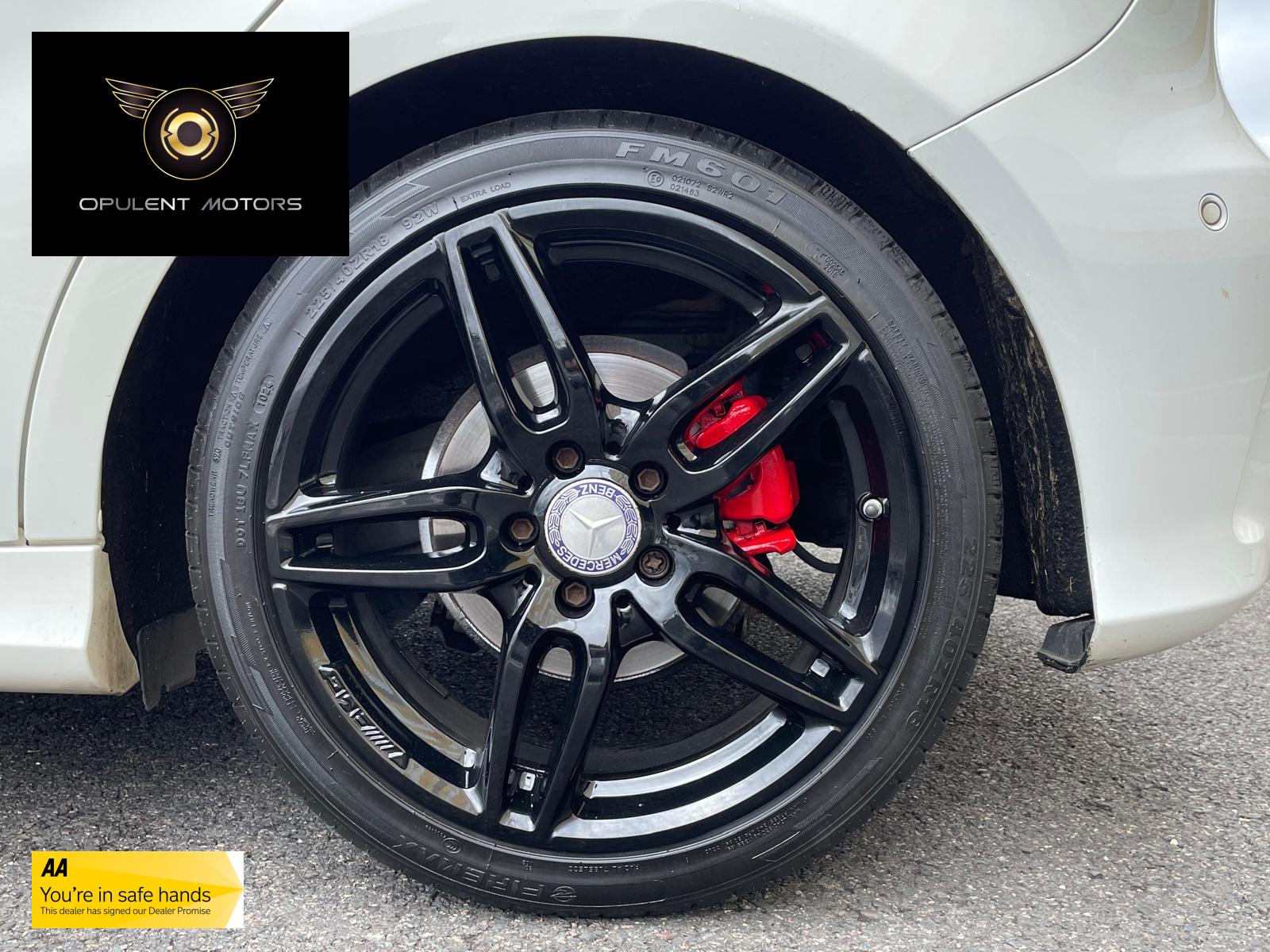 Mercedes-Benz A Class 1.5 A180d AMG Line (Premium Plus) Hatchback 5dr Diesel Manual Euro 6 (s/s) (109 ps)