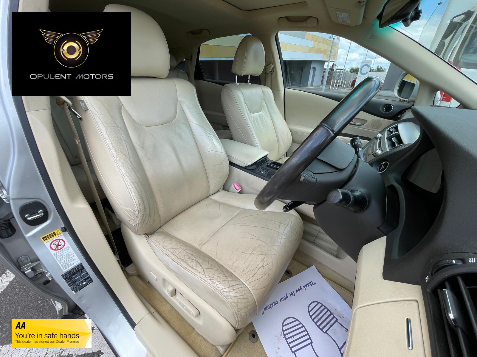 Lexus RX 3.5 450h V6 Advance SUV 5dr Petrol Hybrid CVT 4WD Euro 5 (s/s) (Sunroof) (299 ps)
