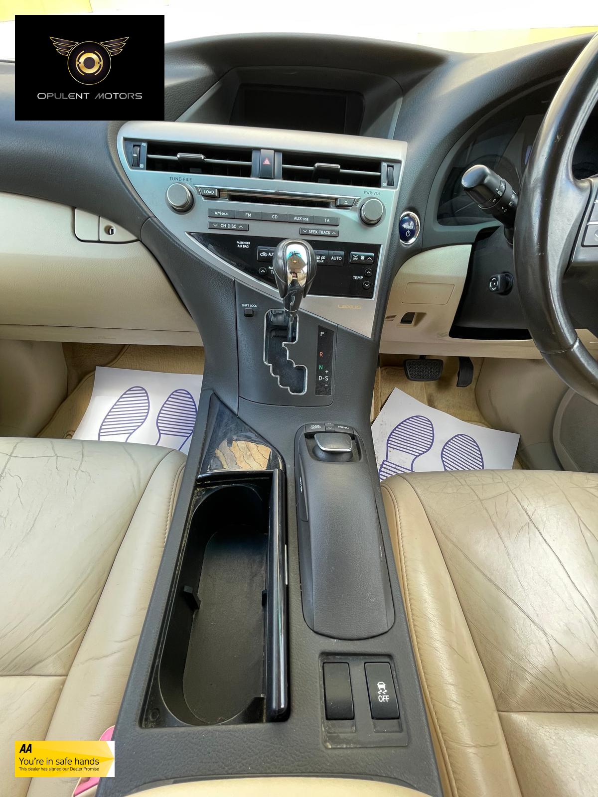 Lexus RX 3.5 450h V6 Advance SUV 5dr Petrol Hybrid CVT 4WD Euro 5 (s/s) (Sunroof) (299 ps)