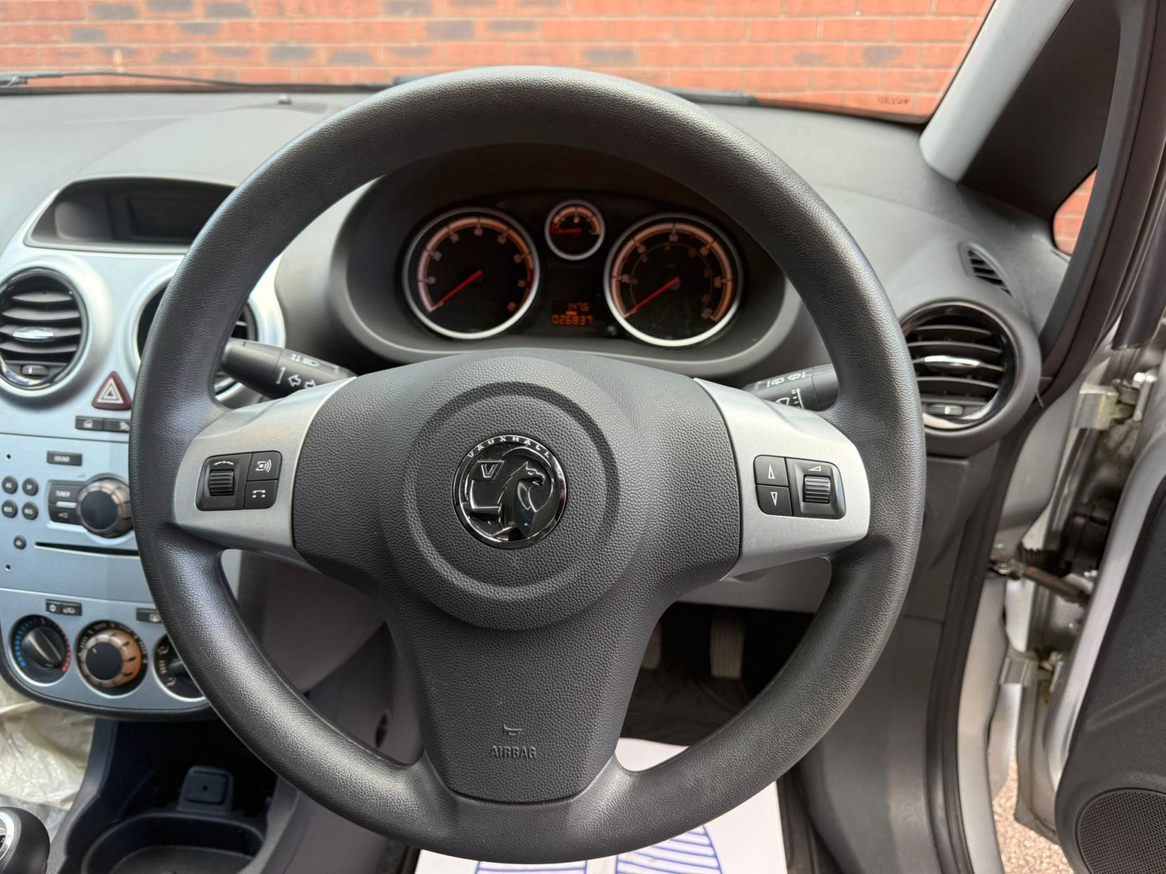 Vauxhall Corsa 1.2 16V Design Hatchback 3dr Petrol Manual Euro 5 (A/C) (85 ps)