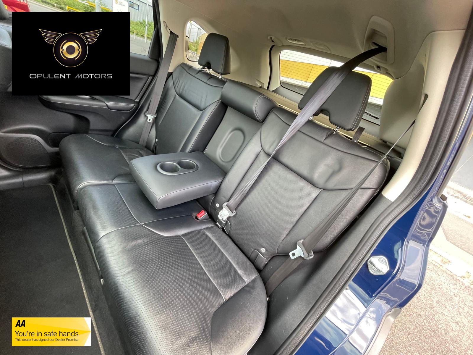 Honda CR-V 2.2 i-DTEC EX SUV 5dr Diesel Manual 4WD Euro 5 (s/s) (150 ps)