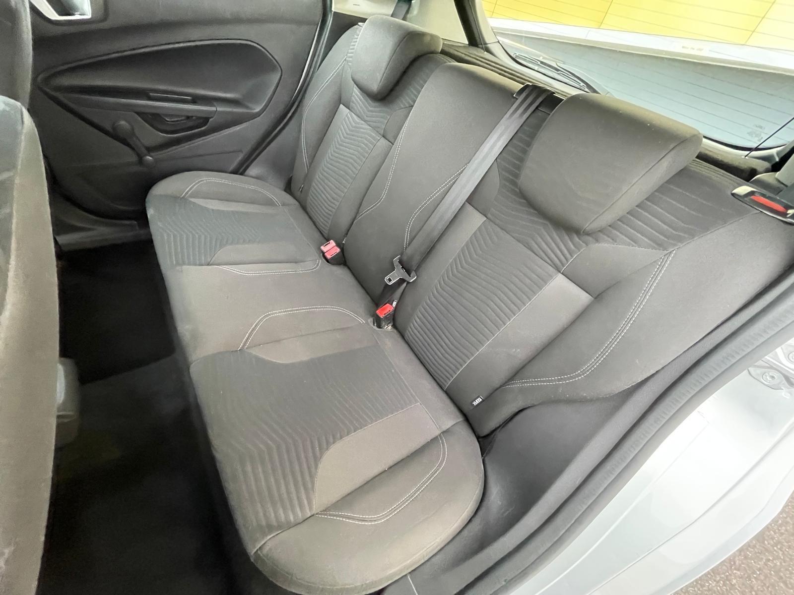 Ford Fiesta 1.5 TDCi Zetec Hatchback 5dr Diesel Manual Euro 6 (75 ps)