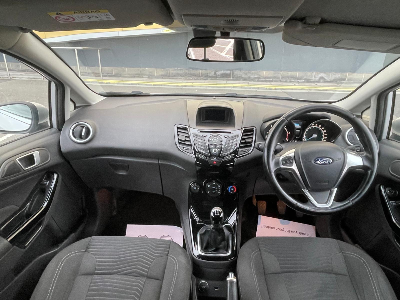 Ford Fiesta 1.5 TDCi Zetec Hatchback 5dr Diesel Manual Euro 6 (75 ps)