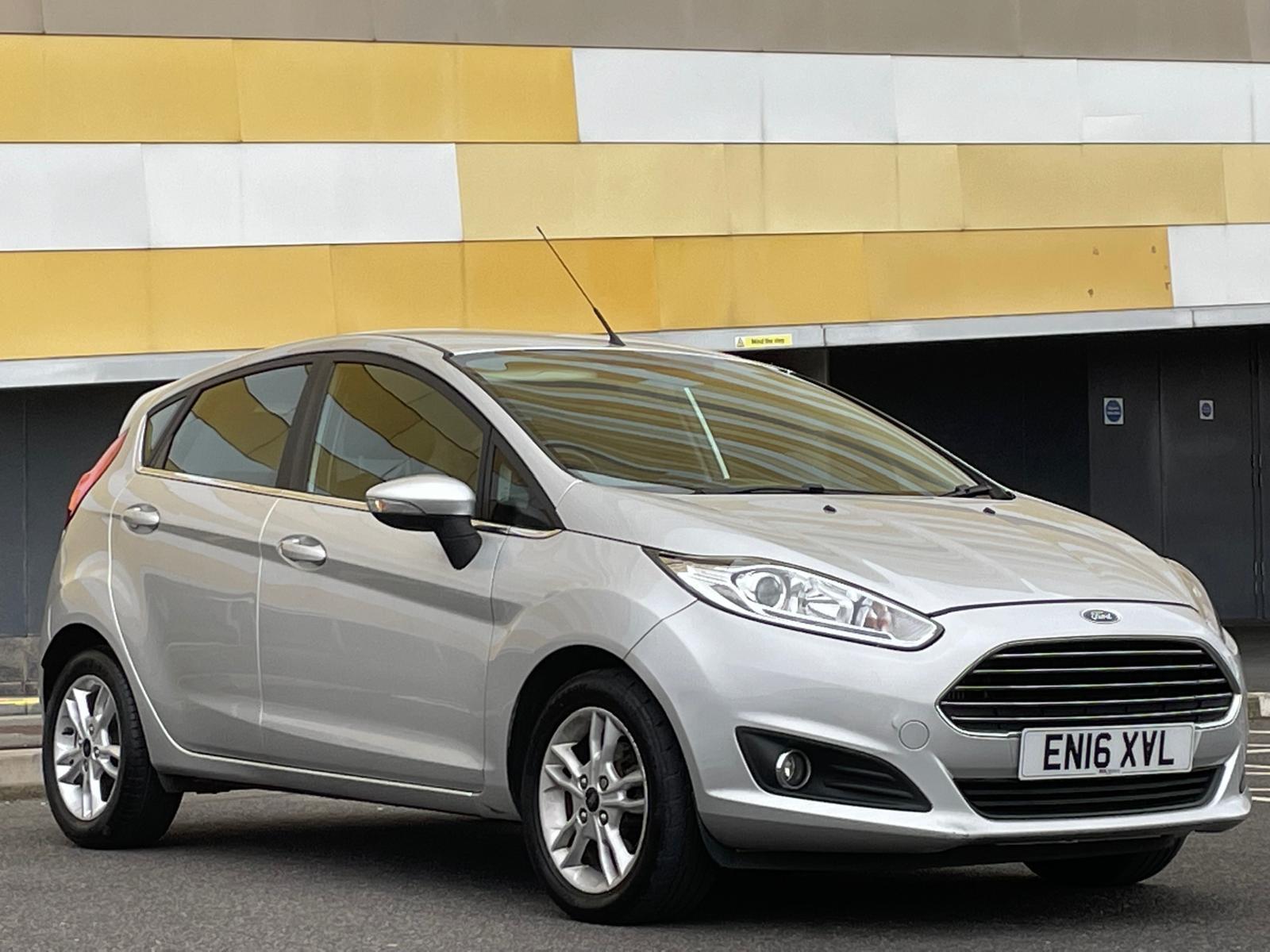 Ford Fiesta 1.5 TDCi Zetec Hatchback 5dr Diesel Manual Euro 6 (75 ps)