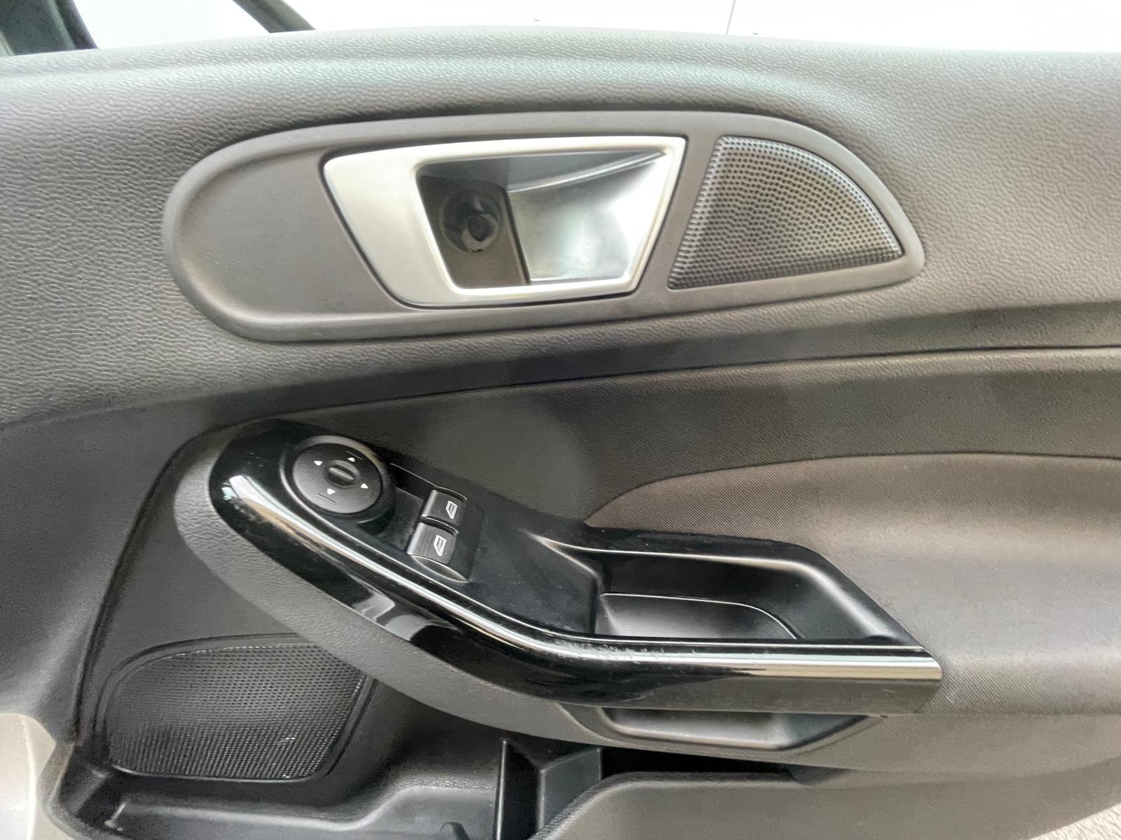 Ford Fiesta 1.5 TDCi Zetec Hatchback 5dr Diesel Manual Euro 6 (75 ps)