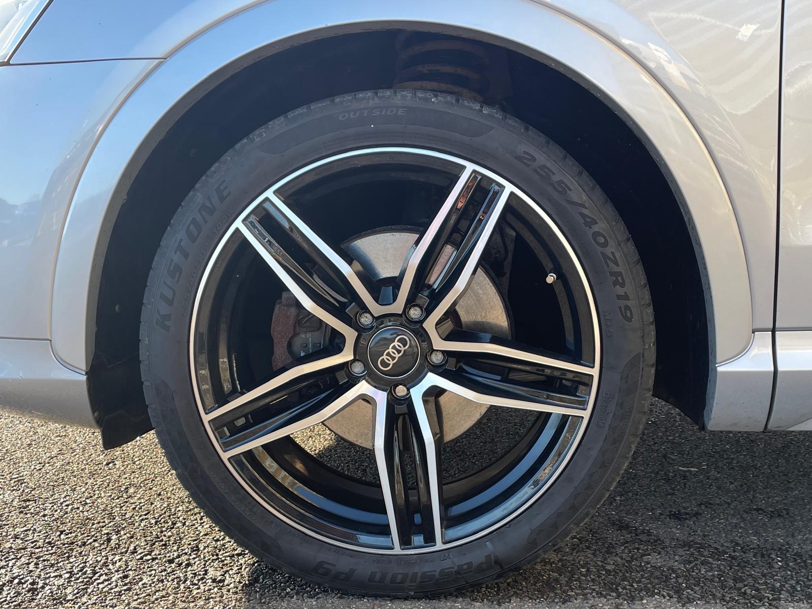 Audi Q3 2.0 TDI S line Plus SUV 5dr Diesel S Tronic quattro Euro 6 (s/s) (184 ps)