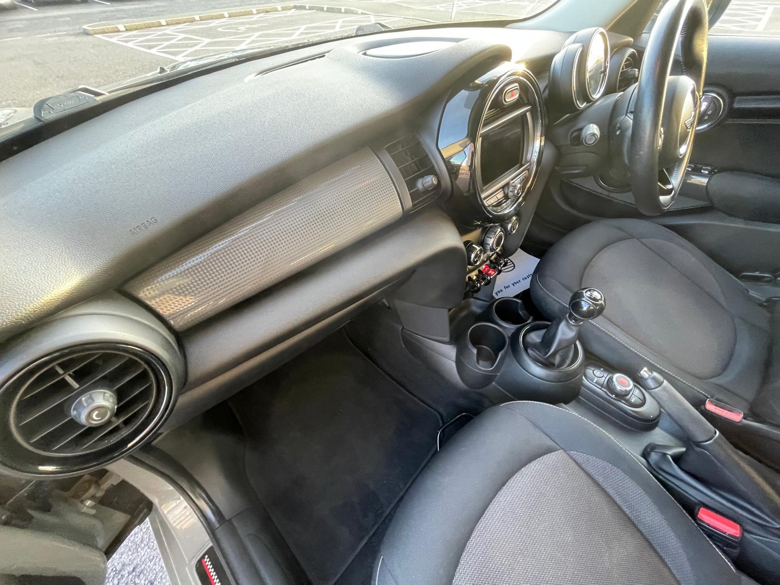 MINI Hatch 1.5 Cooper Hatchback 5dr Petrol Manual Euro 6 (s/s) (136 ps)