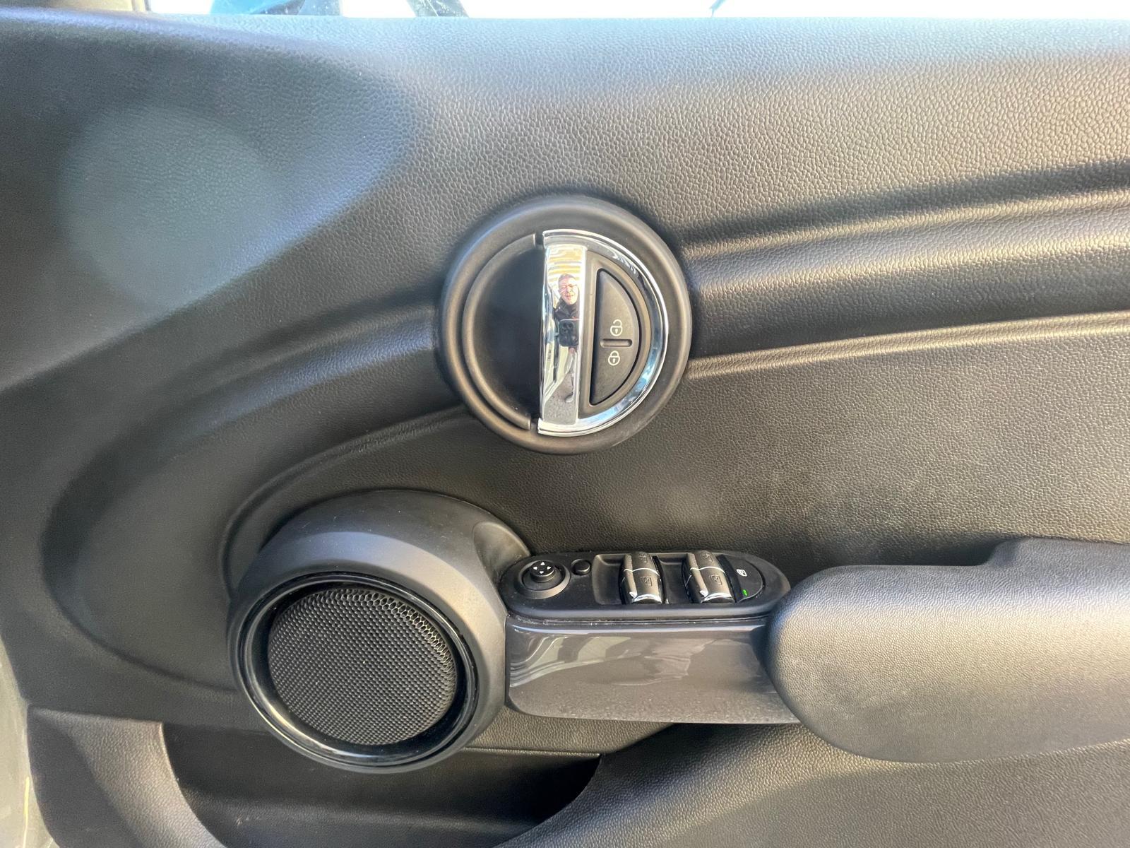 MINI Hatch 1.5 Cooper Hatchback 5dr Petrol Manual Euro 6 (s/s) (136 ps)