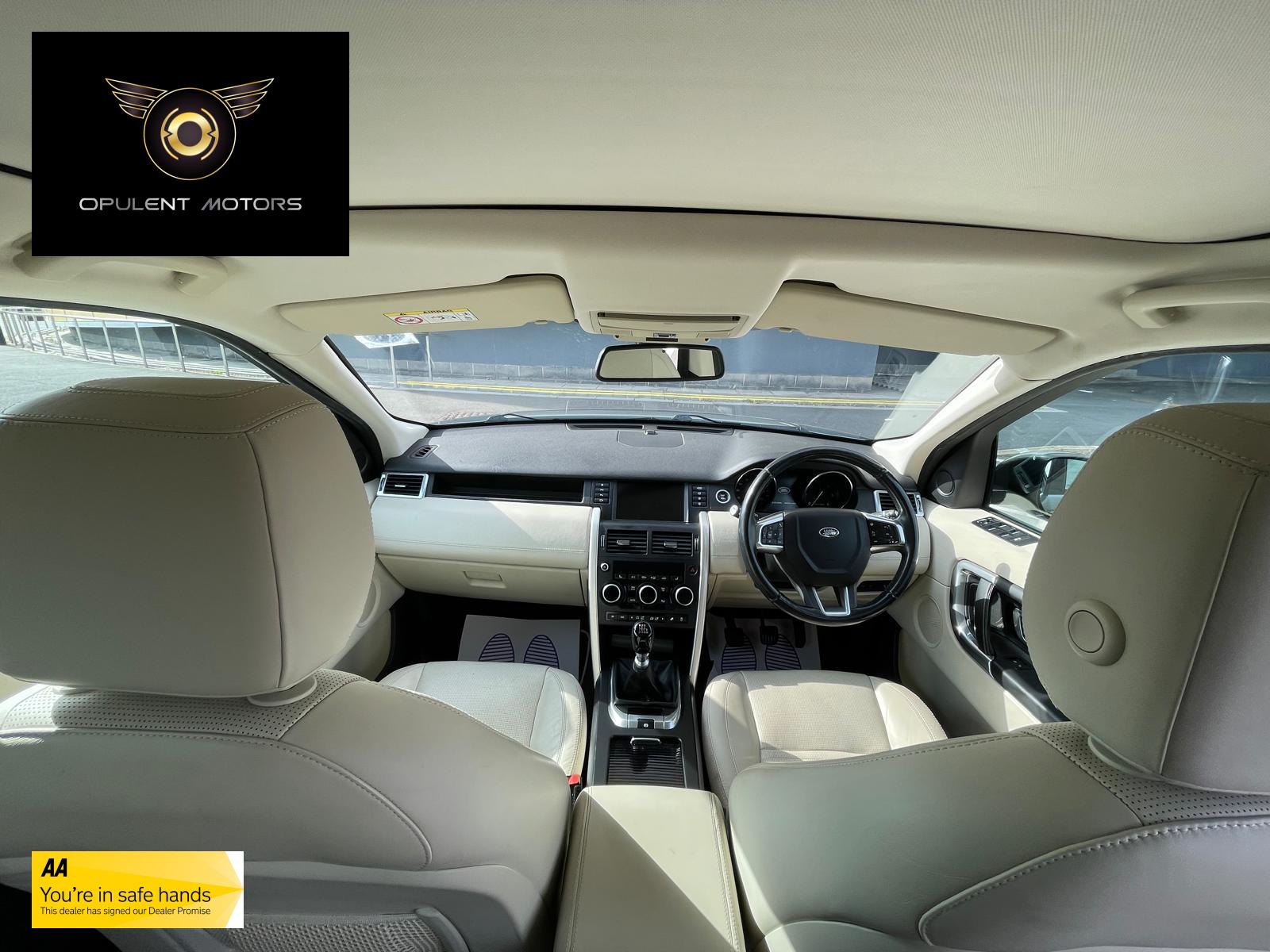 Land Rover Discovery Sport 2.2 SD4 HSE Luxury SUV 5dr Diesel Manual 4WD Euro 5 (s/s) (190 ps)