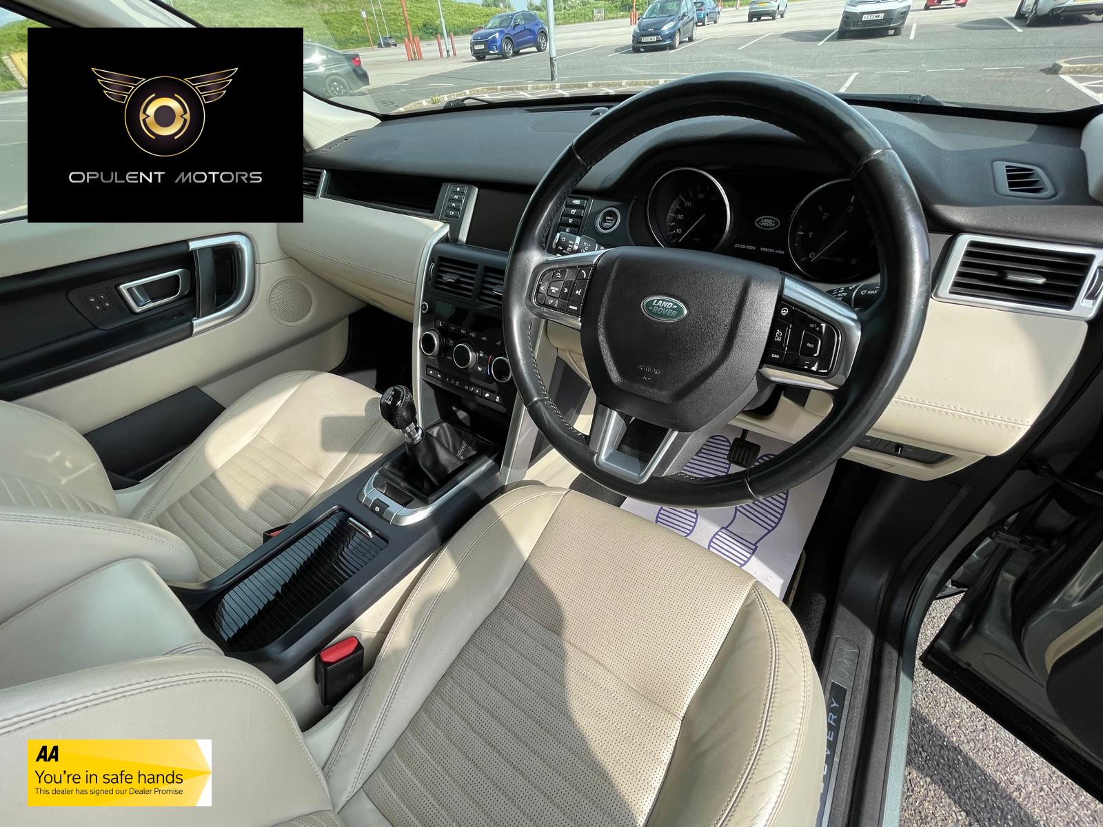 Land Rover Discovery Sport 2.2 SD4 HSE Luxury SUV 5dr Diesel Manual 4WD Euro 5 (s/s) (190 ps)