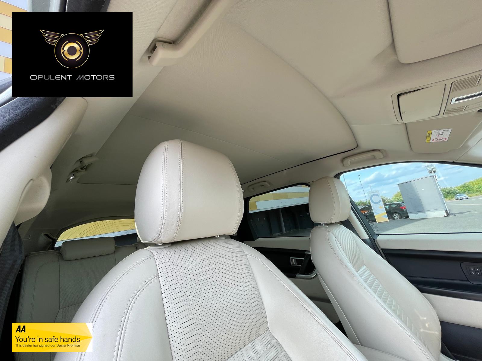 Land Rover Discovery Sport 2.2 SD4 HSE Luxury SUV 5dr Diesel Manual 4WD Euro 5 (s/s) (190 ps)