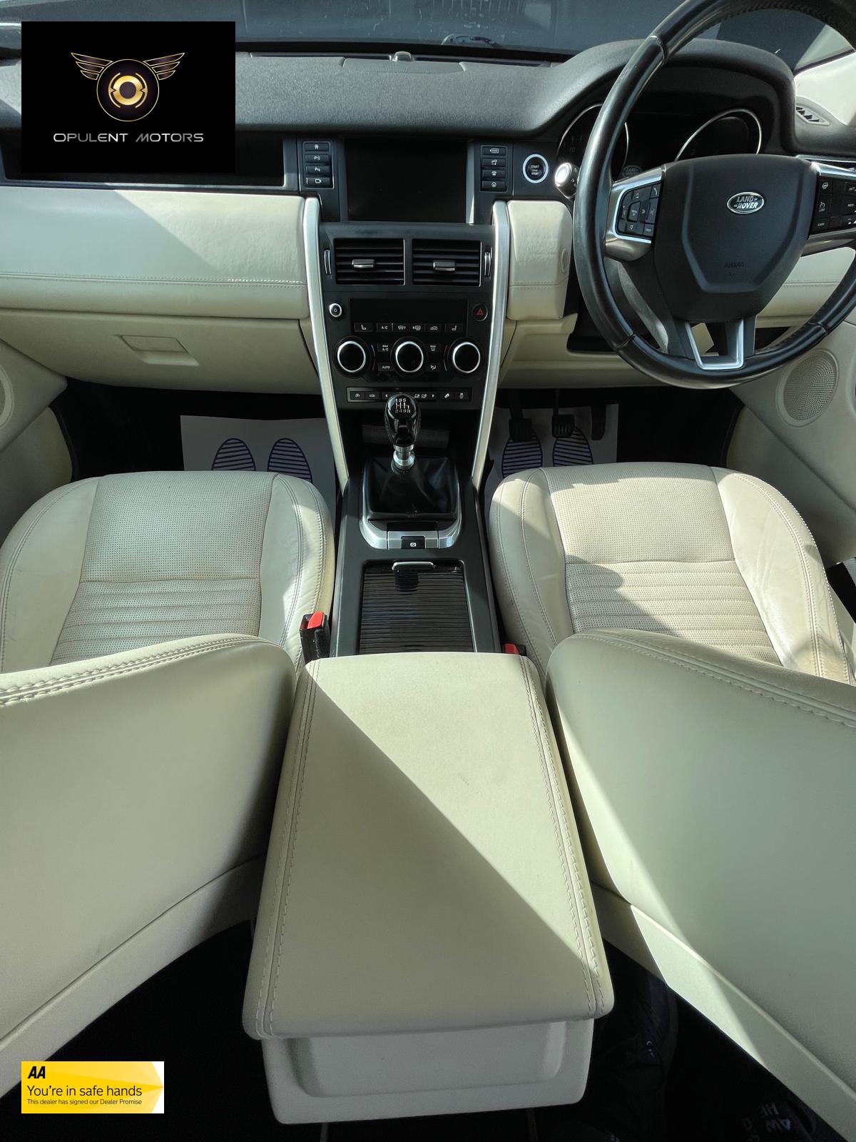 Land Rover Discovery Sport 2.2 SD4 HSE Luxury SUV 5dr Diesel Manual 4WD Euro 5 (s/s) (190 ps)