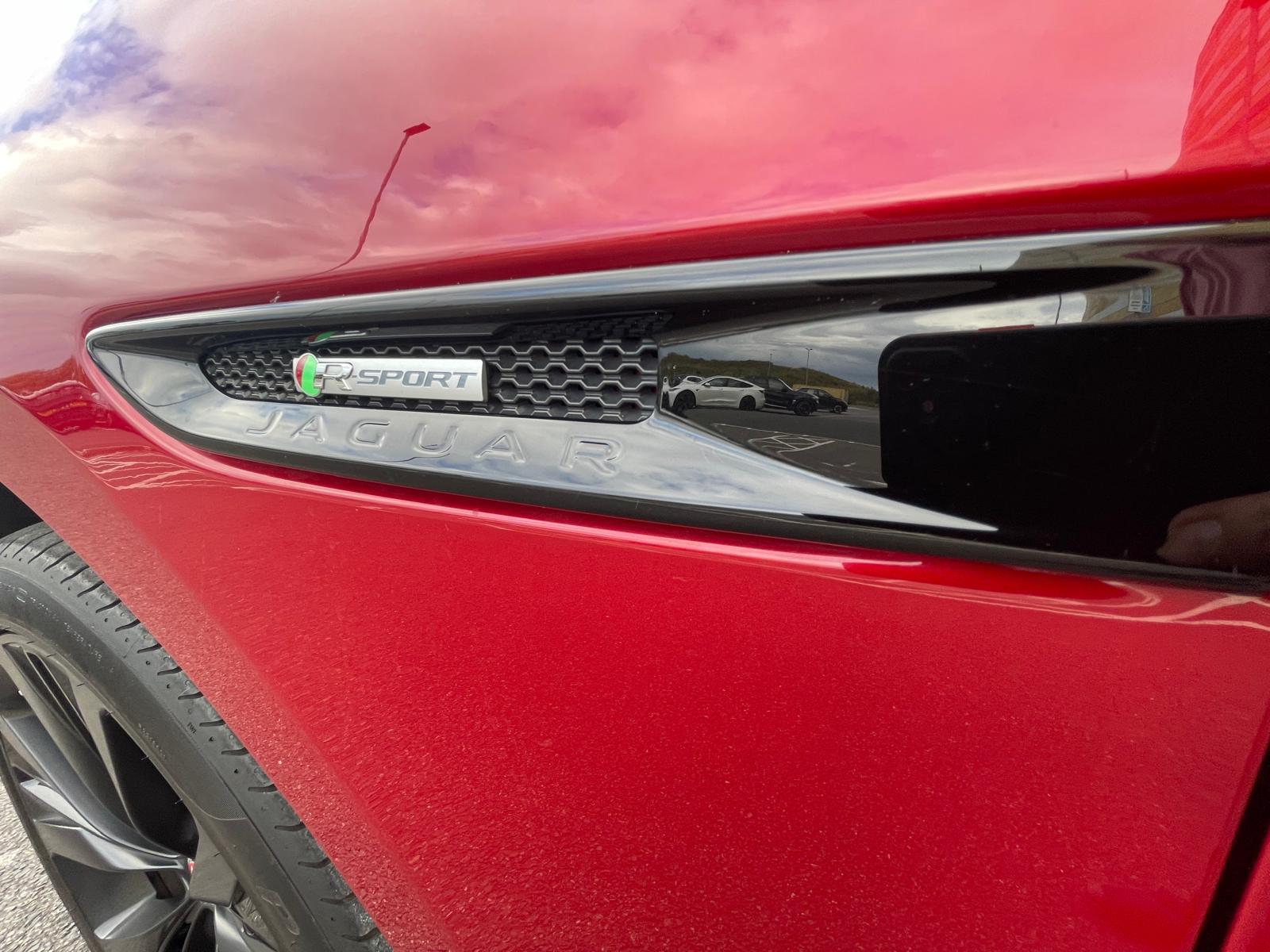 Jaguar F-PACE 2.0 D240 R-Sport SUV 5dr Diesel Auto AWD Euro 6 (s/s) (240 ps)