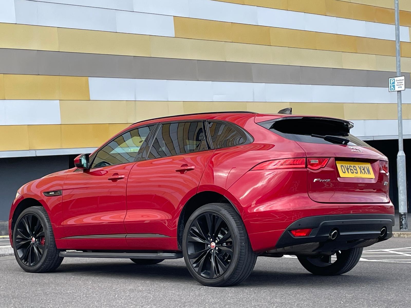 Jaguar F-PACE 2.0 D240 R-Sport SUV 5dr Diesel Auto AWD Euro 6 (s/s) (240 ps)
