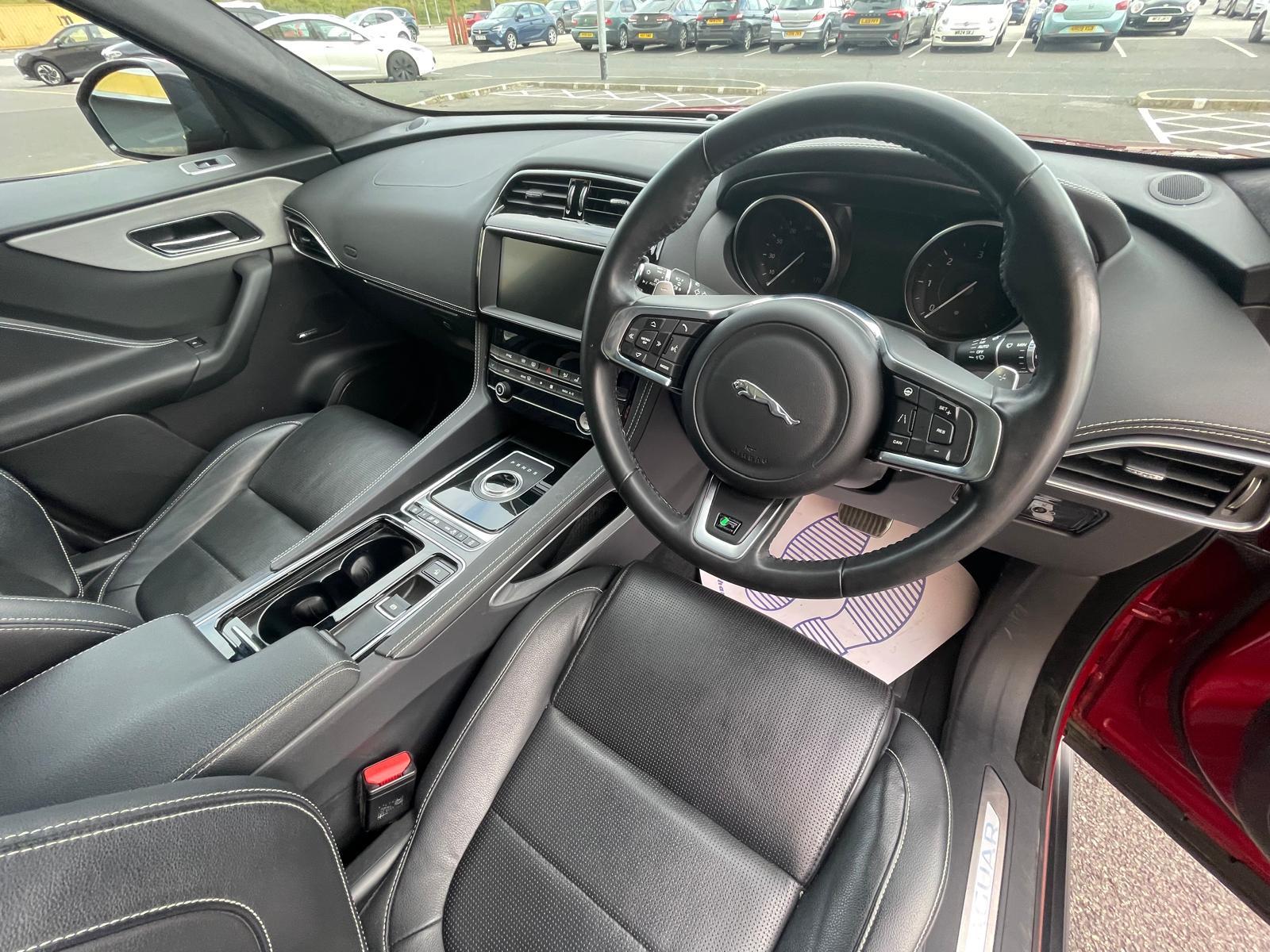 Jaguar F-PACE 2.0 D240 R-Sport SUV 5dr Diesel Auto AWD Euro 6 (s/s) (240 ps)