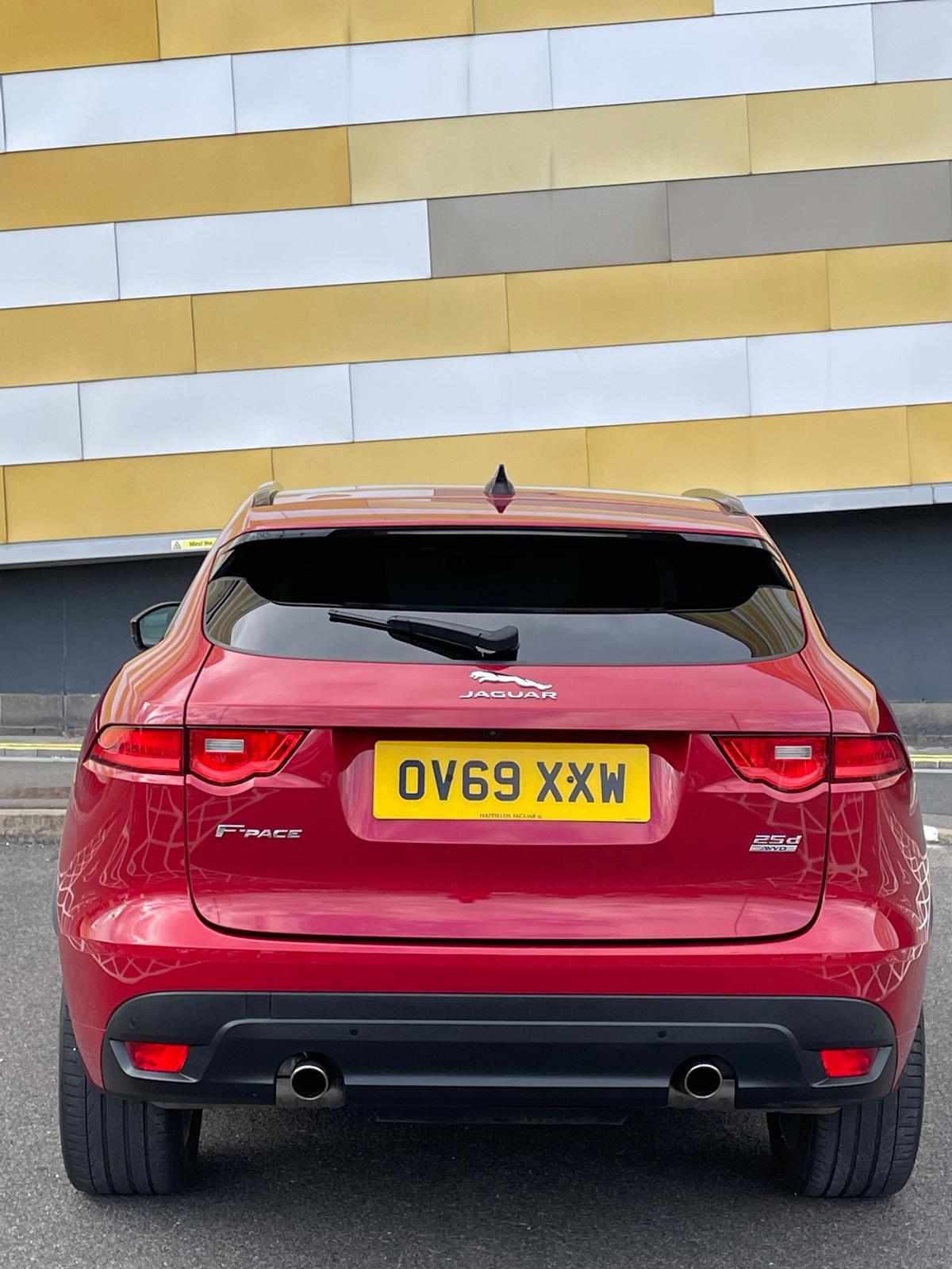 Jaguar F-PACE 2.0 D240 R-Sport SUV 5dr Diesel Auto AWD Euro 6 (s/s) (240 ps)