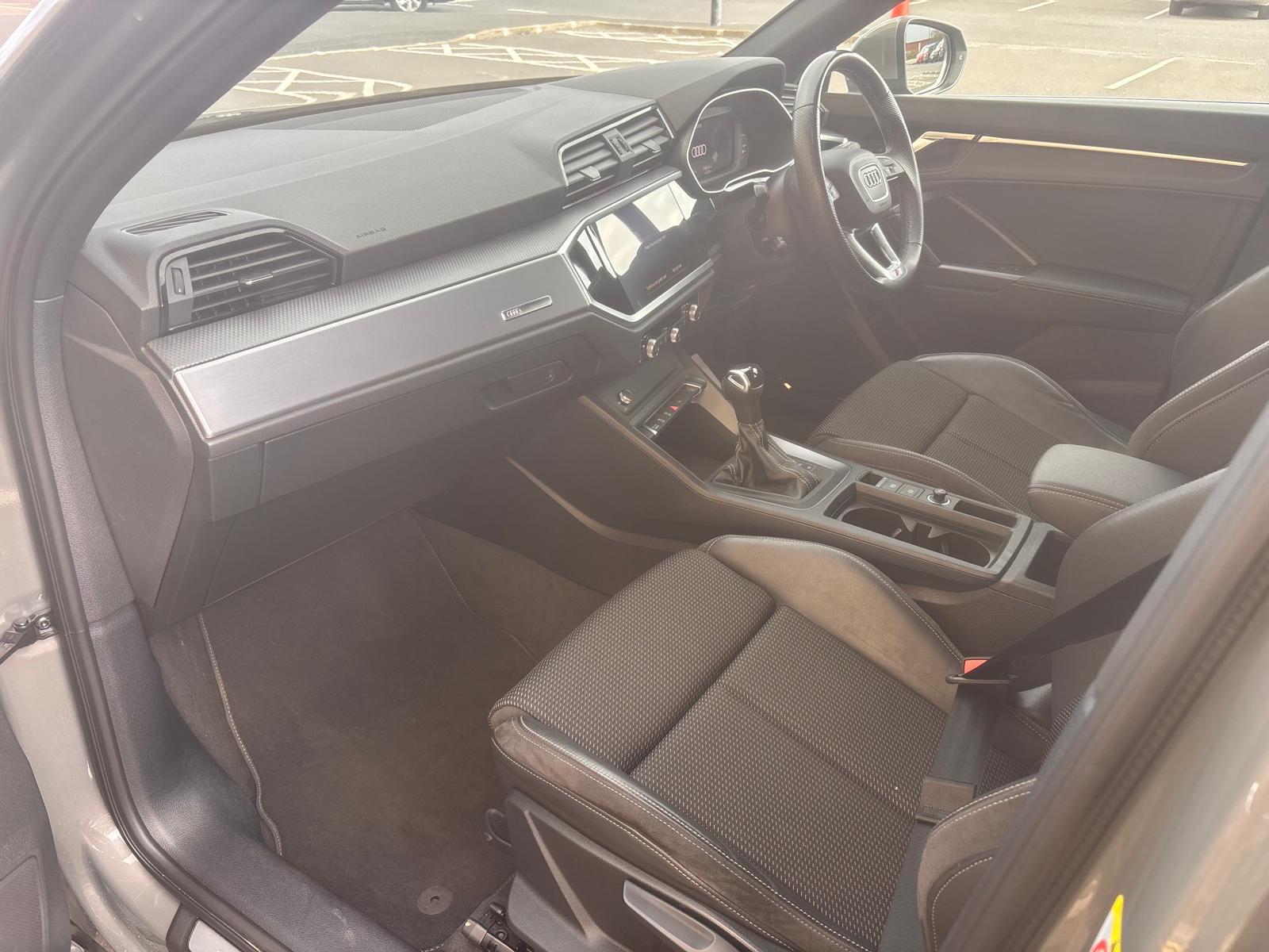 Audi Q3 1.5 TFSI CoD 35 S line Sportback 5dr Petrol S Tronic Euro 6 (s/s) (150 ps)