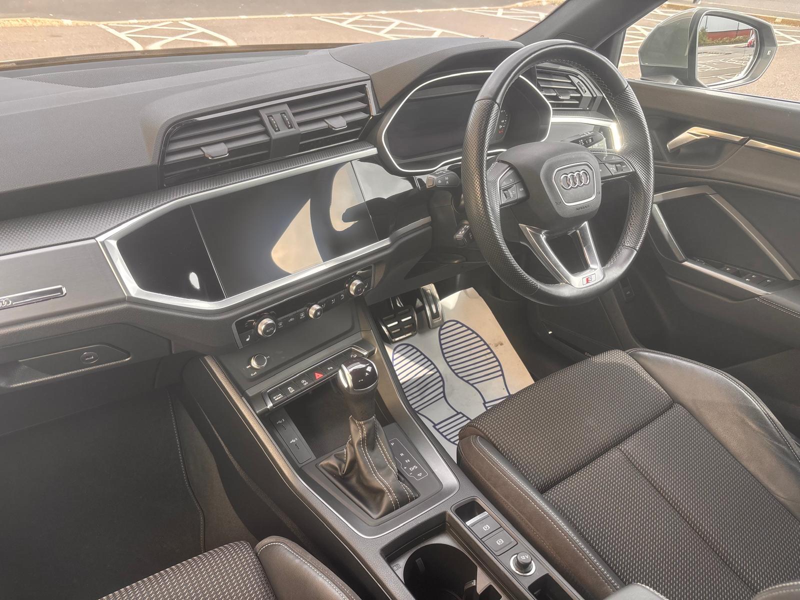 Audi Q3 1.5 TFSI CoD 35 S line Sportback 5dr Petrol S Tronic Euro 6 (s/s) (150 ps)