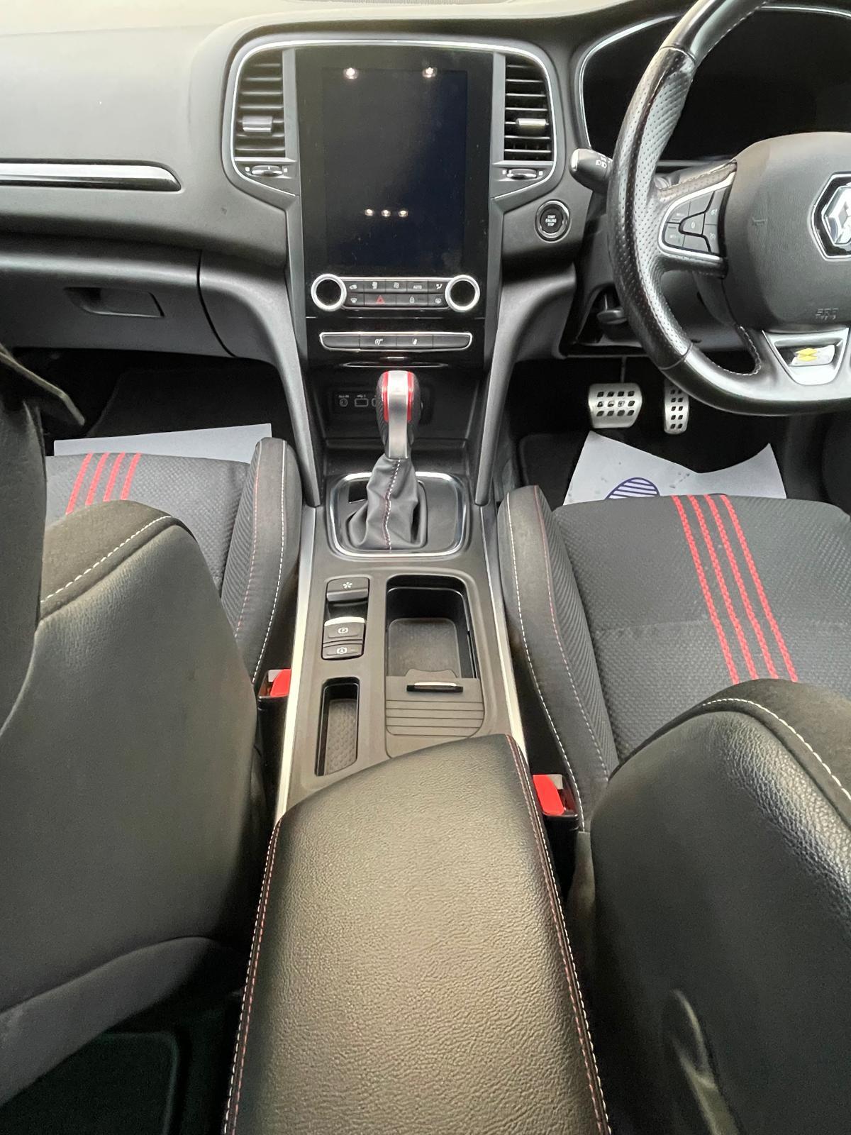 Renault Megane 1.3 TCe RS Line Hatchback 5dr Petrol EDC Euro 6 (s/s) (140 ps)