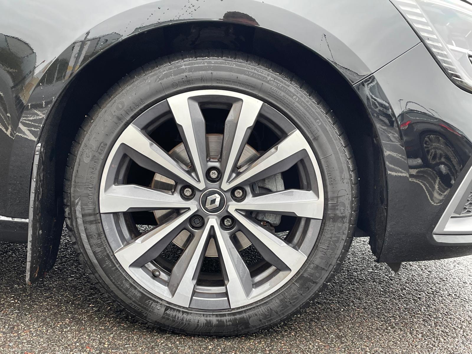 Renault Megane 1.3 TCe RS Line Hatchback 5dr Petrol EDC Euro 6 (s/s) (140 ps)