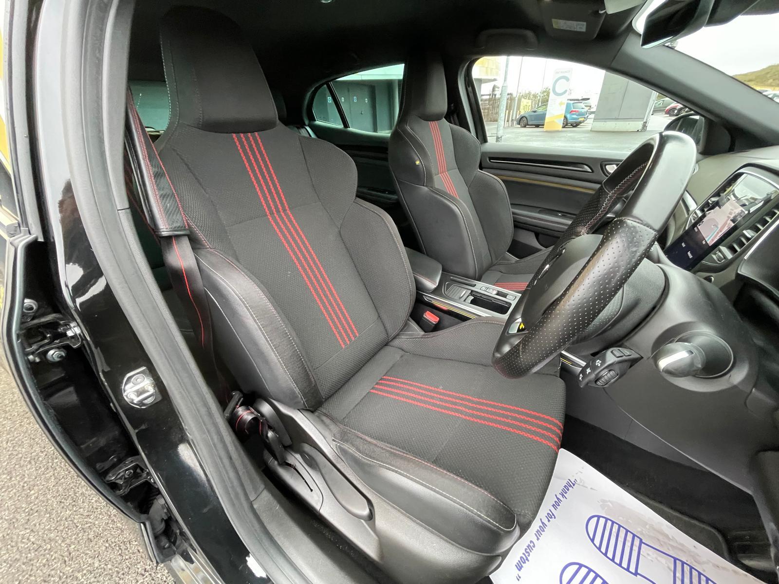 Renault Megane 1.3 TCe RS Line Hatchback 5dr Petrol EDC Euro 6 (s/s) (140 ps)