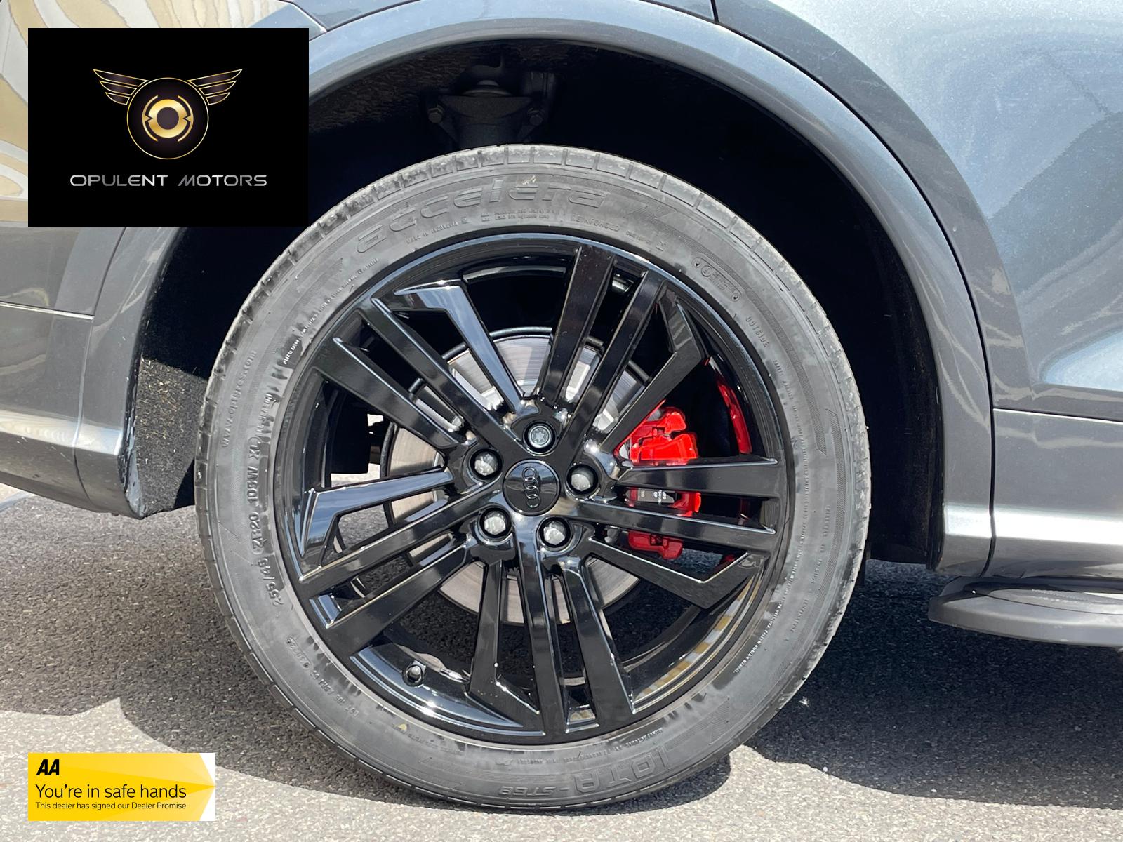 Audi Q5 2.0 TDI 40 S line SUV 5dr Diesel S Tronic quattro Euro 6 (s/s) (190 ps)