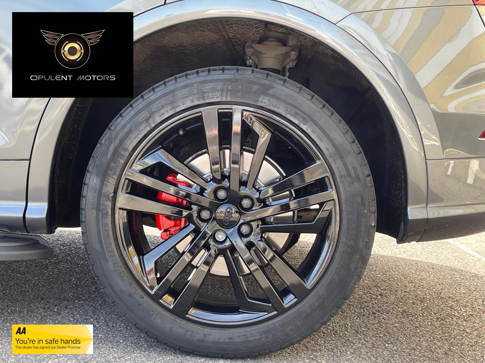 Audi Q5 2.0 TDI 40 S line SUV 5dr Diesel S Tronic quattro Euro 6 (s/s) (190 ps)