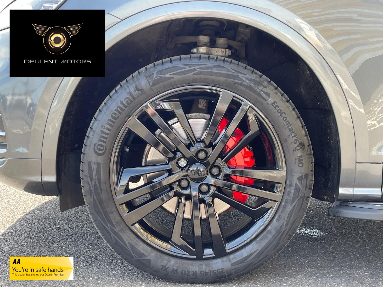 Audi Q5 2.0 TDI 40 S line SUV 5dr Diesel S Tronic quattro Euro 6 (s/s) (190 ps)