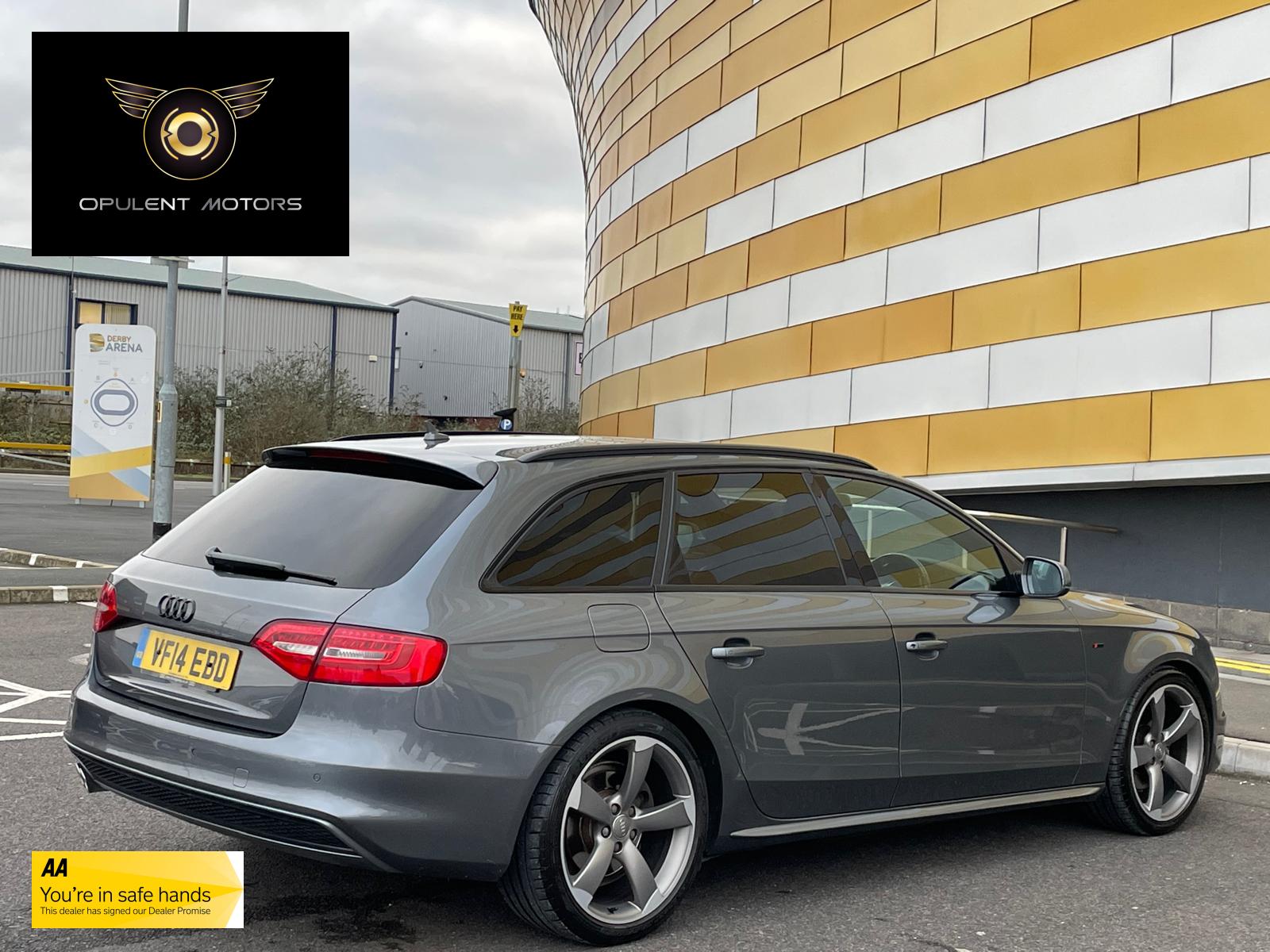 Audi A4 Avant 2.0 TDI Black Edition Estate 5dr Diesel Multitronic Euro 5 (s/s) (150 ps)