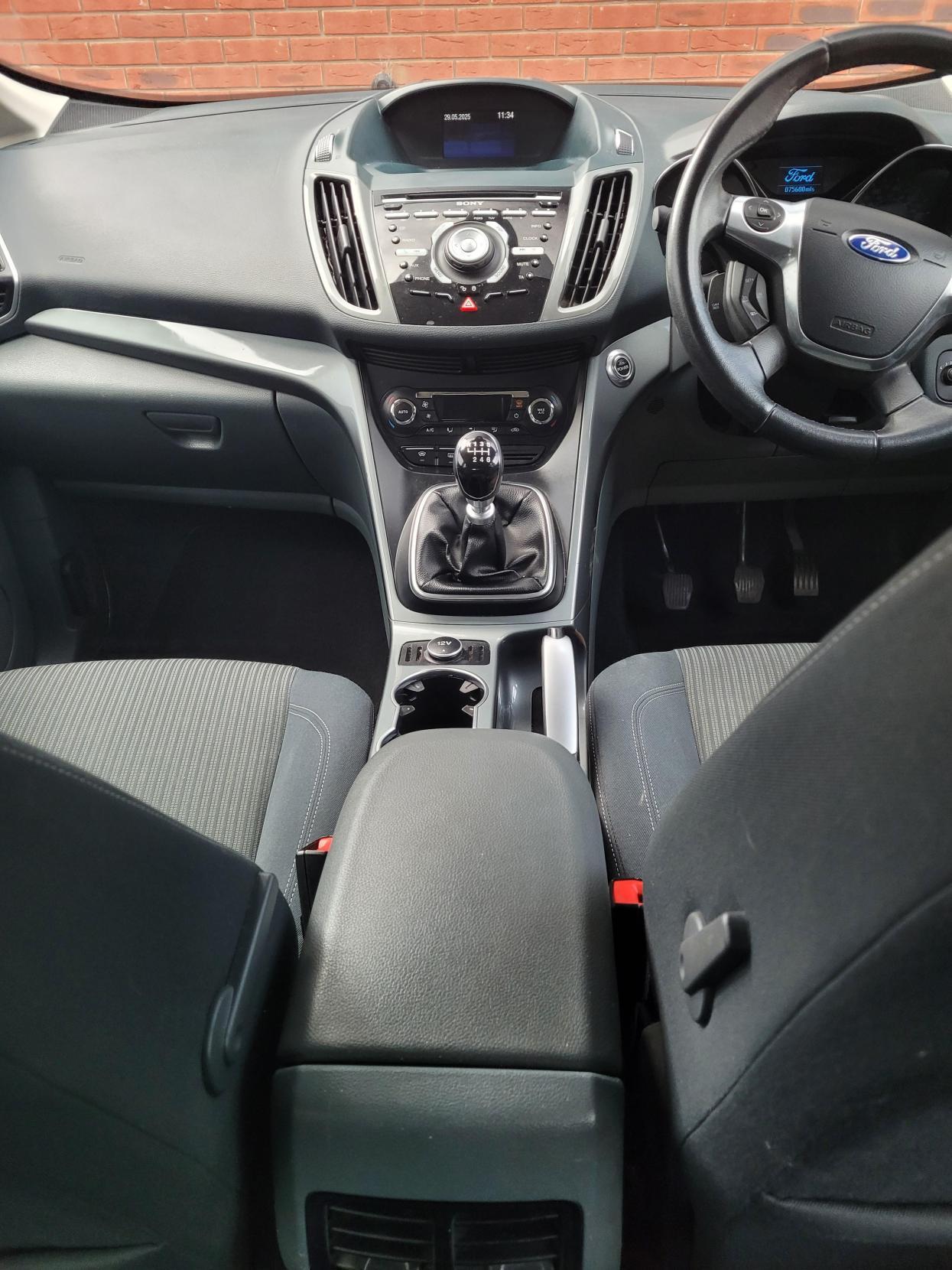 Ford C-Max 1.6 TDCi Titanium MPV 5dr Diesel Manual Euro 5 (115 ps)