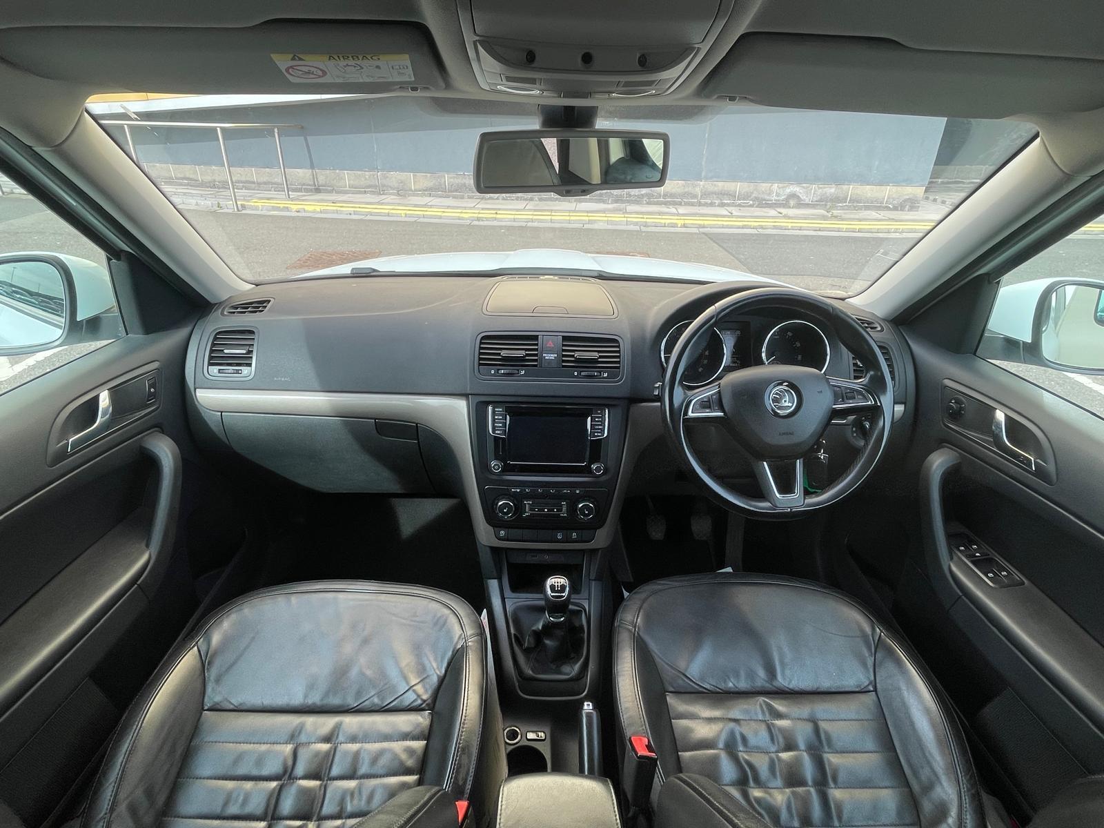 Skoda Yeti 1.6 TDI GreenLine II Elegance SUV 5dr Diesel Manual Euro 5 (s/s) (105 ps)