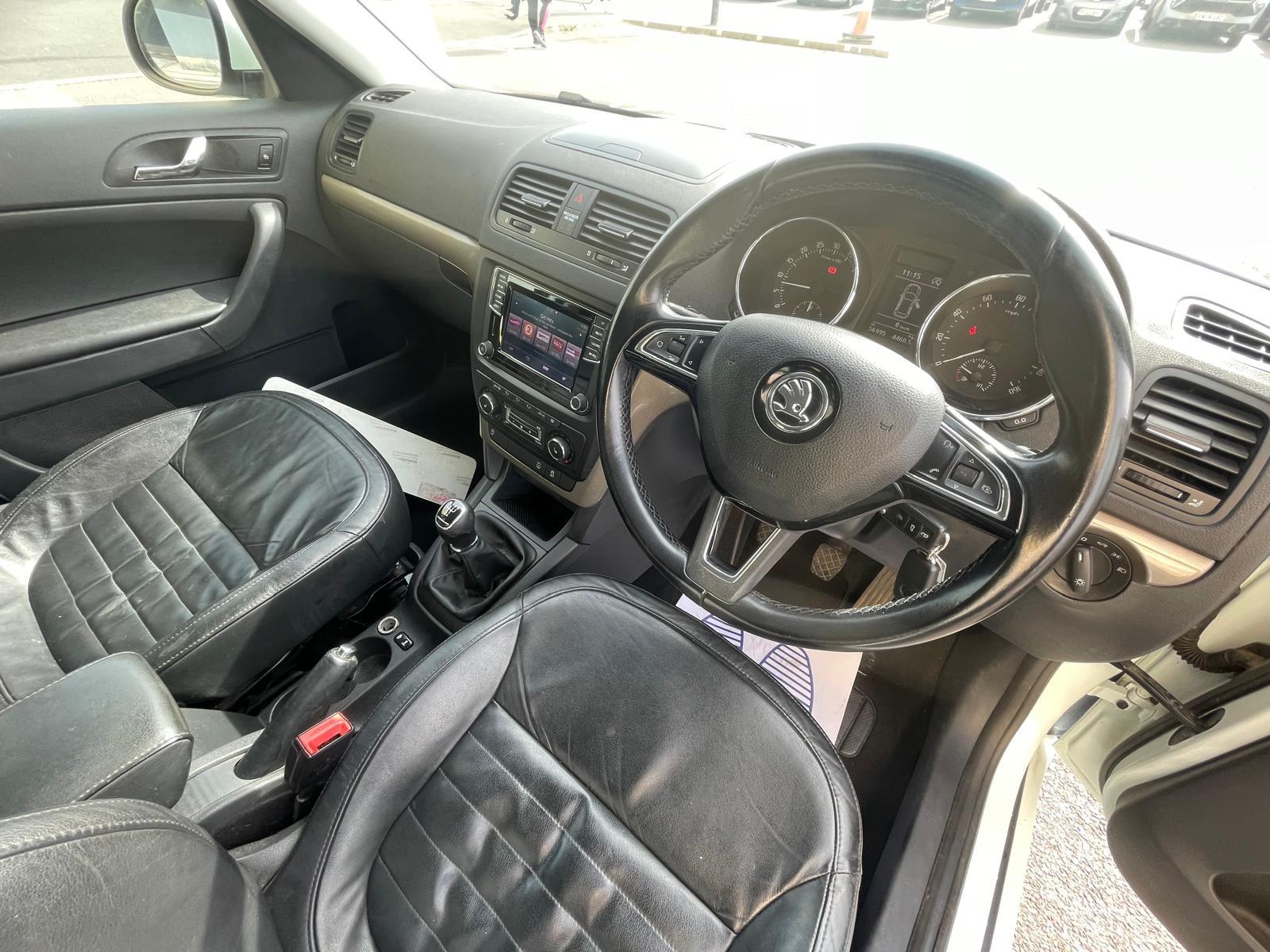 Skoda Yeti 1.6 TDI GreenLine II Elegance SUV 5dr Diesel Manual Euro 5 (s/s) (105 ps)