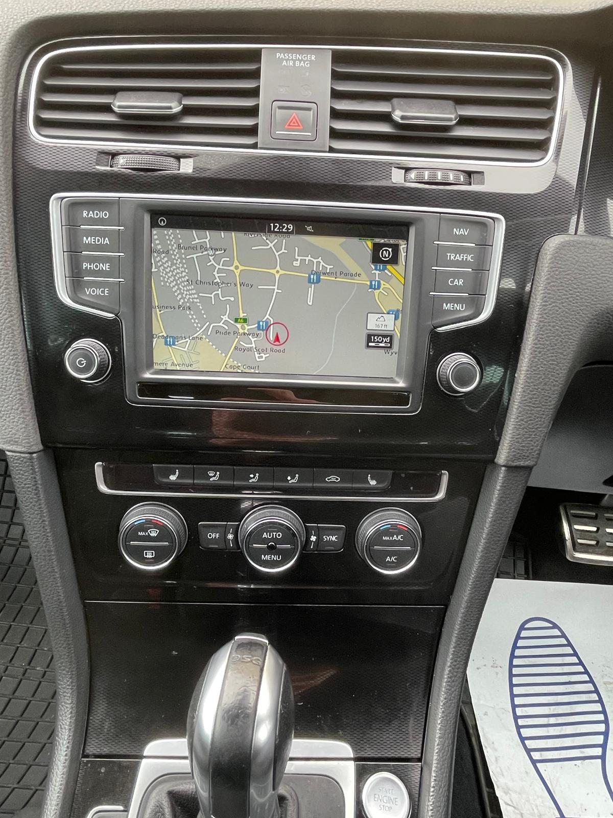 Volkswagen Golf 2.0 TDI BlueMotion Tech GTD Hatchback 5dr Diesel DSG Euro 6 (s/s) (184 ps)