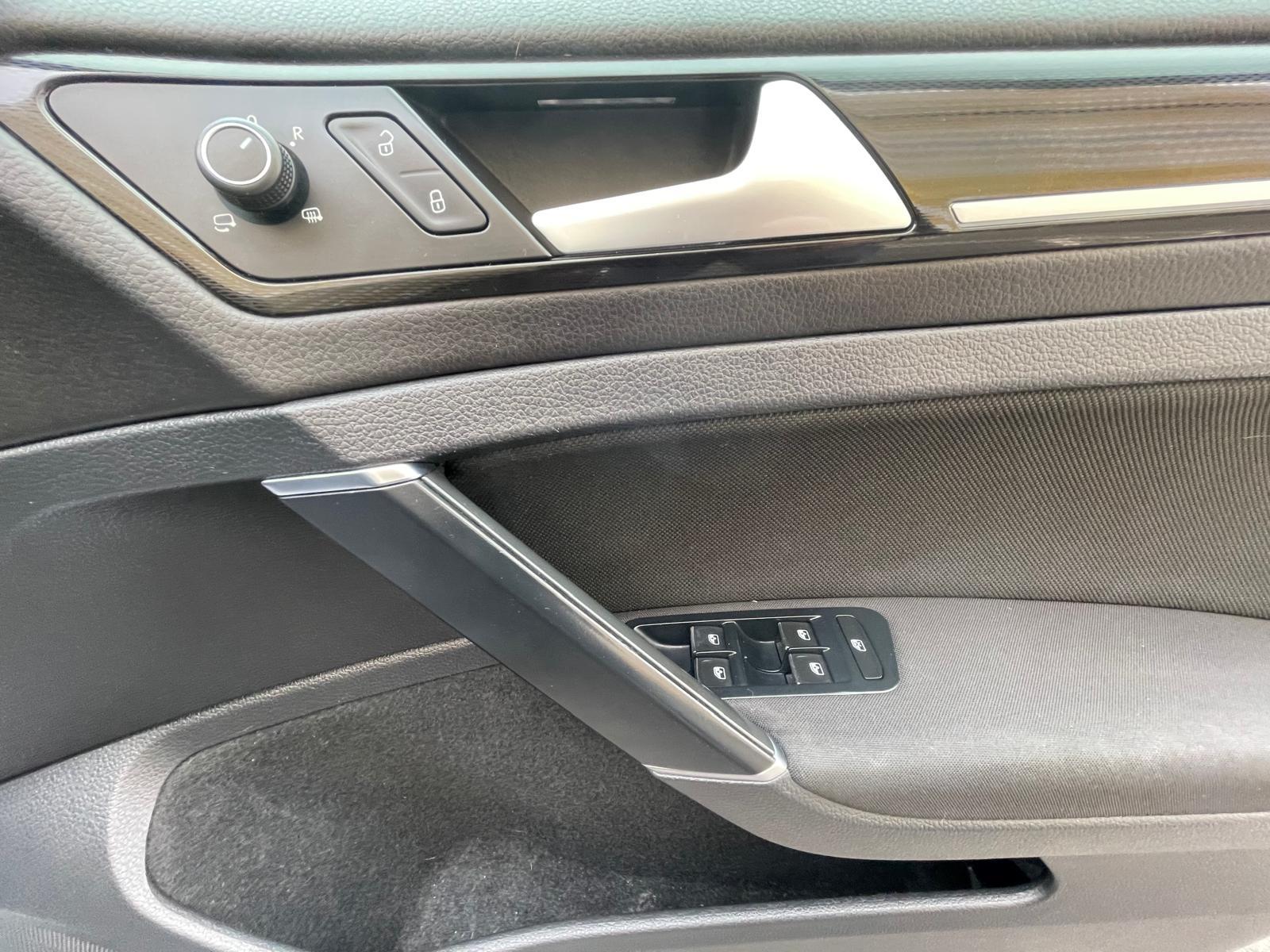 Volkswagen Golf 2.0 TDI BlueMotion Tech GTD Hatchback 5dr Diesel DSG Euro 6 (s/s) (184 ps)