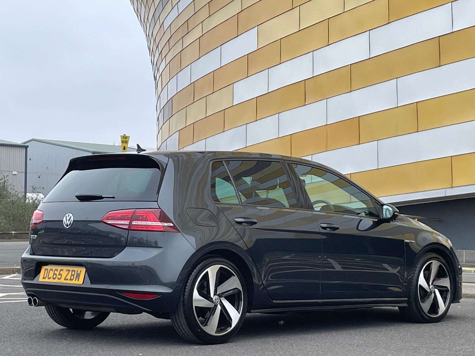 Volkswagen Golf 2.0 TDI BlueMotion Tech GTD Hatchback 5dr Diesel DSG Euro 6 (s/s) (184 ps)