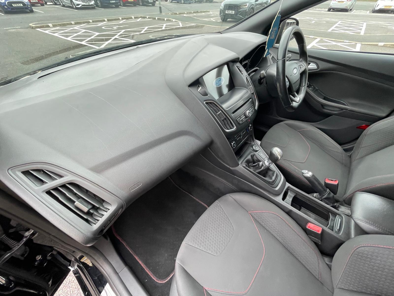 Ford Focus 1.5 TDCi EcoBoost ST-Line Estate 5dr Diesel Manual Euro 6 (s/s) (120 ps)