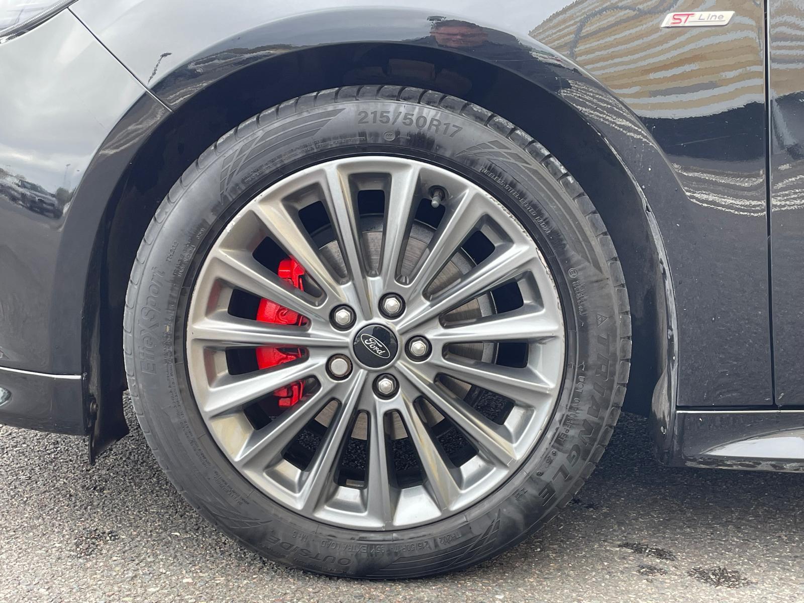 Ford Focus 1.5 TDCi EcoBoost ST-Line Estate 5dr Diesel Manual Euro 6 (s/s) (120 ps)