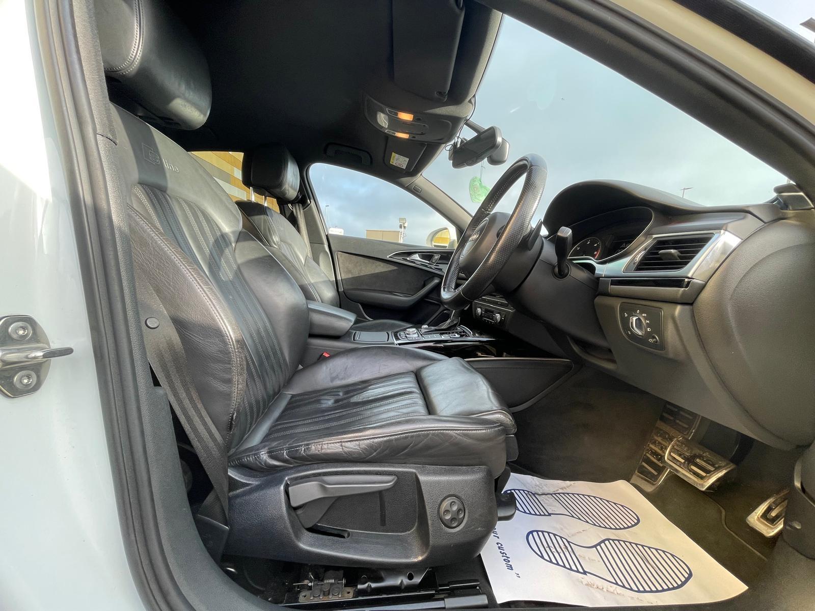 Audi A6 Saloon 2.0 TDI ultra Black Edition Saloon 4dr Diesel S Tronic Euro 6 (s/s) (190 ps)