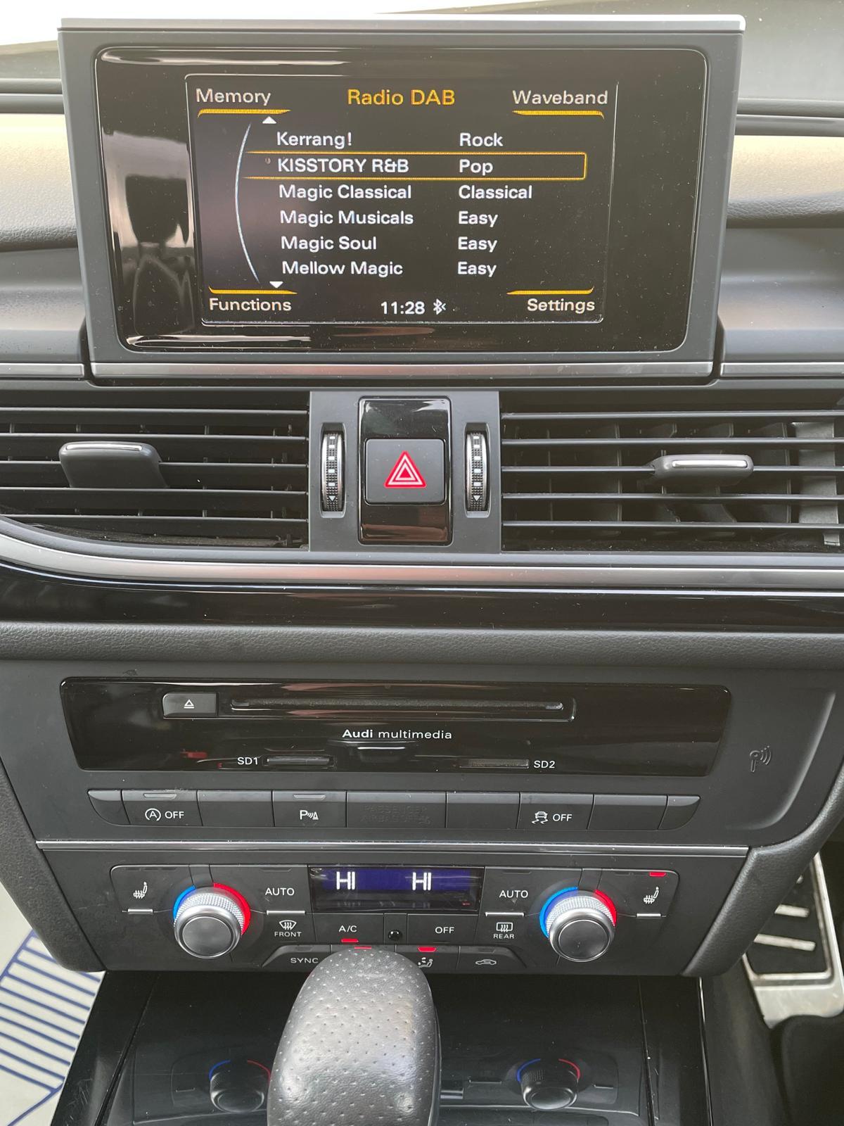 Audi A6 Saloon 2.0 TDI ultra Black Edition Saloon 4dr Diesel S Tronic Euro 6 (s/s) (190 ps)