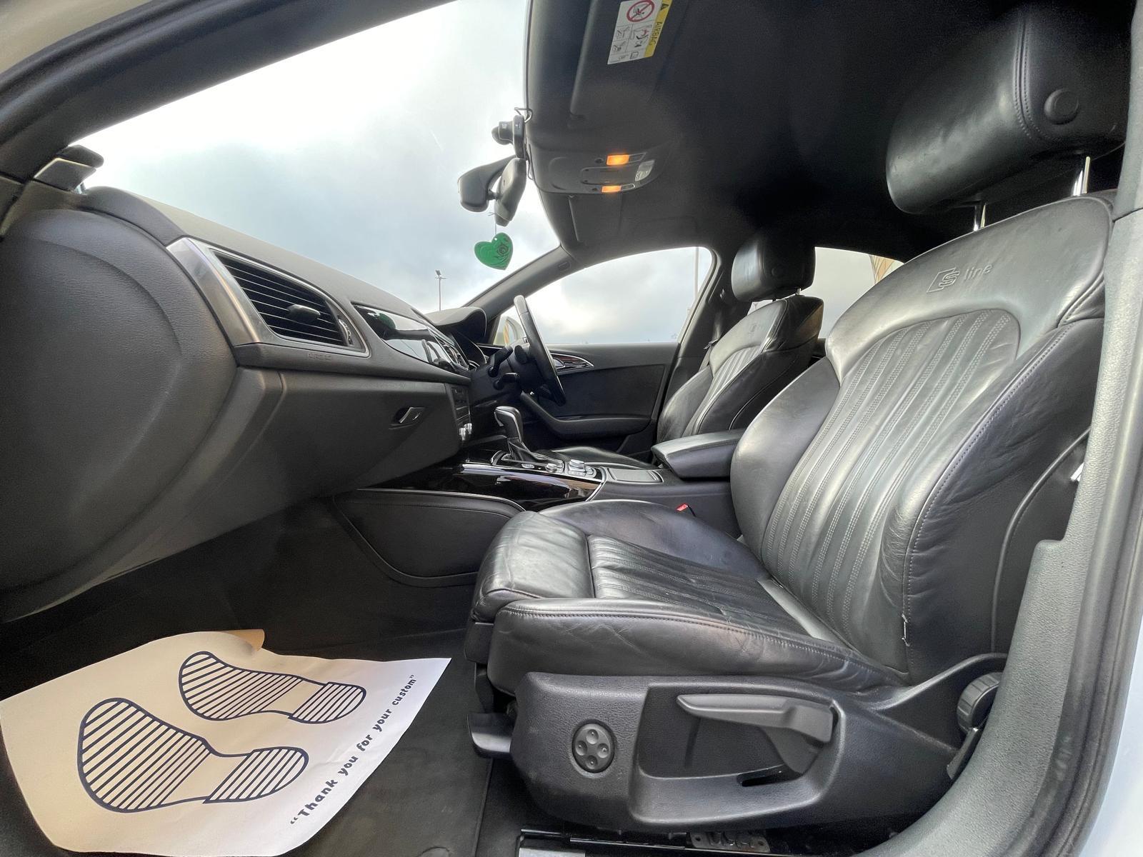 Audi A6 Saloon 2.0 TDI ultra Black Edition Saloon 4dr Diesel S Tronic Euro 6 (s/s) (190 ps)