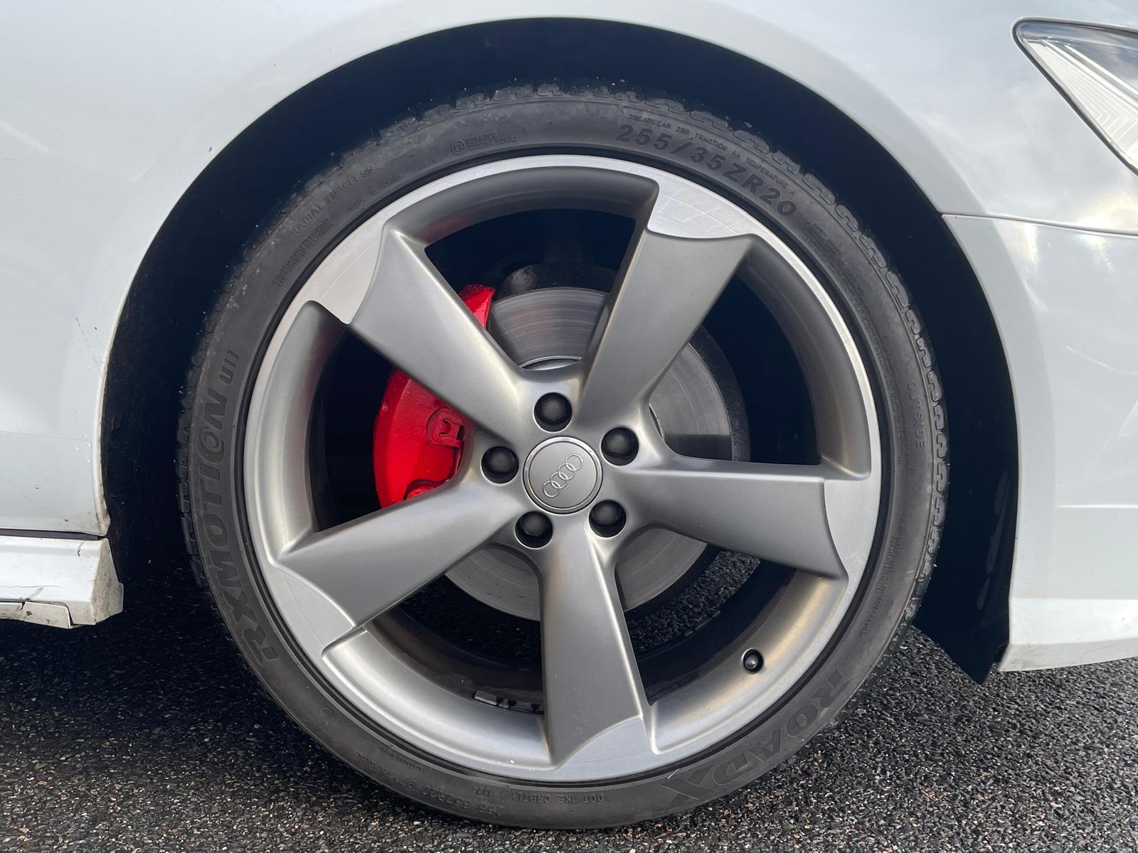 Audi A6 Saloon 2.0 TDI ultra Black Edition Saloon 4dr Diesel S Tronic Euro 6 (s/s) (190 ps)