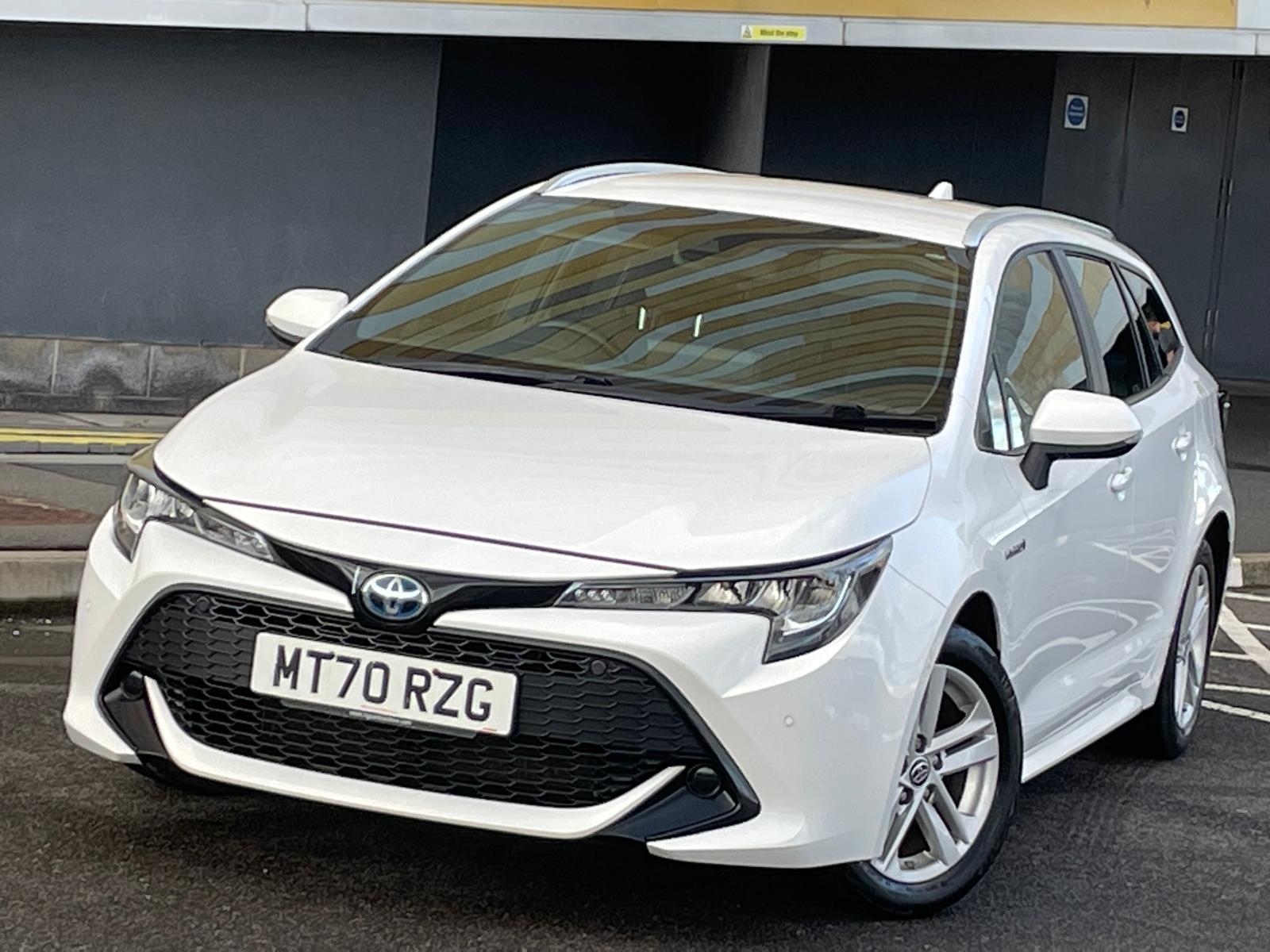Toyota Corolla 1.8 VVT-h GPF Icon Tech Touring Sports 5dr Petrol Hybrid CVT Euro 6 (s/s) (122 ps)
