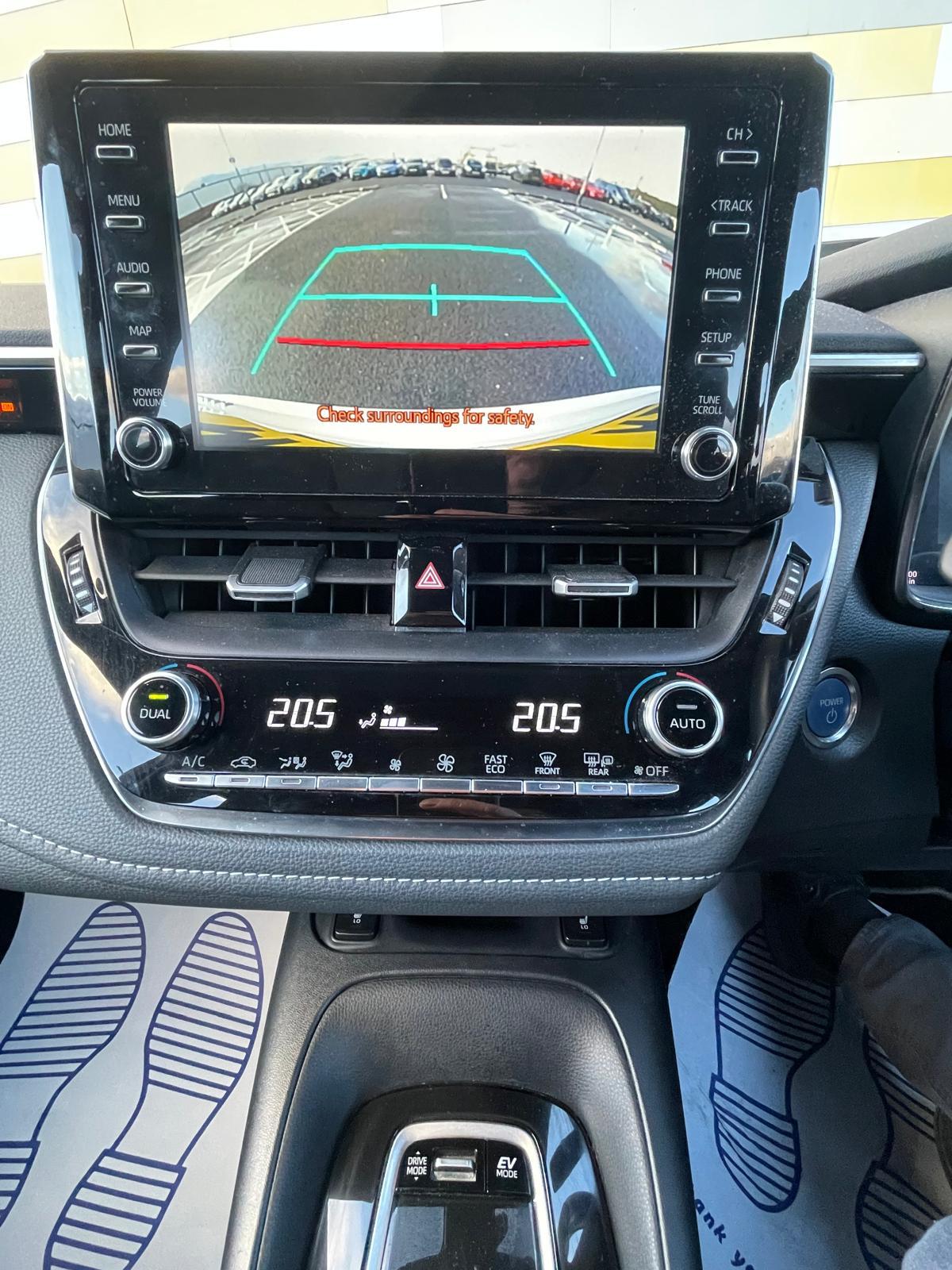 Toyota Corolla 1.8 VVT-h GPF Icon Tech Touring Sports 5dr Petrol Hybrid CVT Euro 6 (s/s) (122 ps)