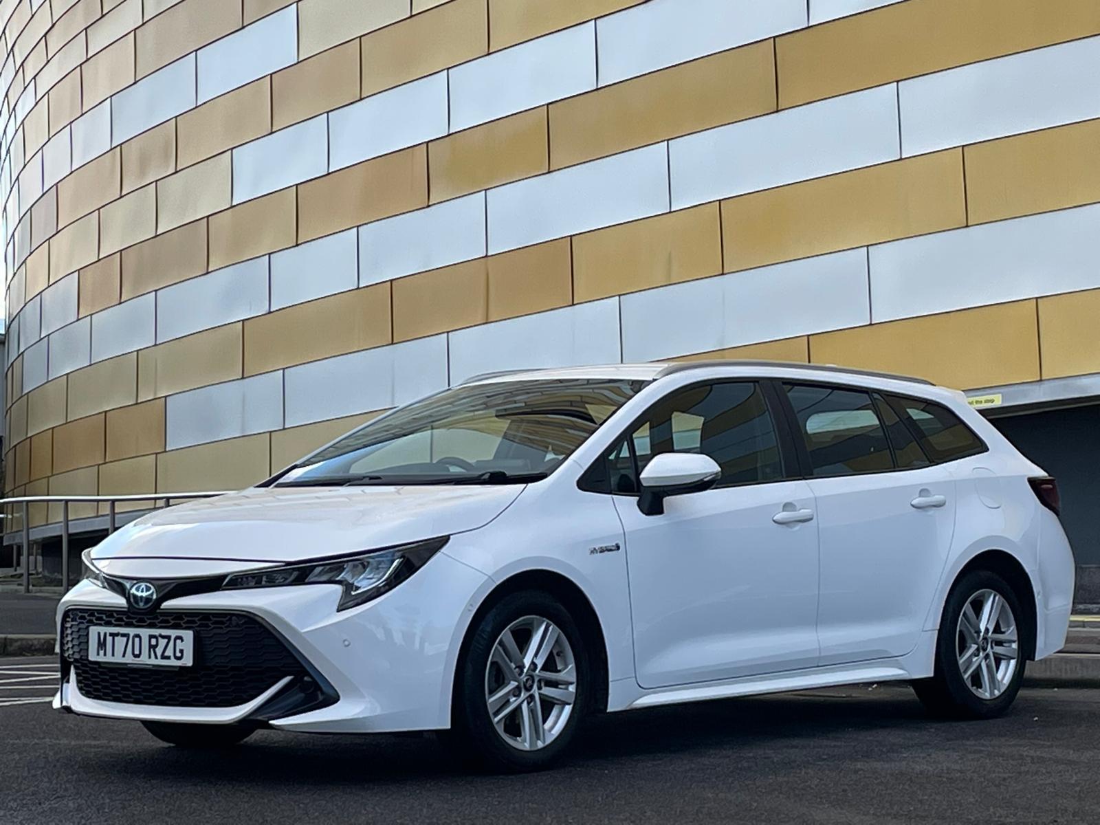 Toyota Corolla 1.8 VVT-h GPF Icon Tech Touring Sports 5dr Petrol Hybrid CVT Euro 6 (s/s) (122 ps)