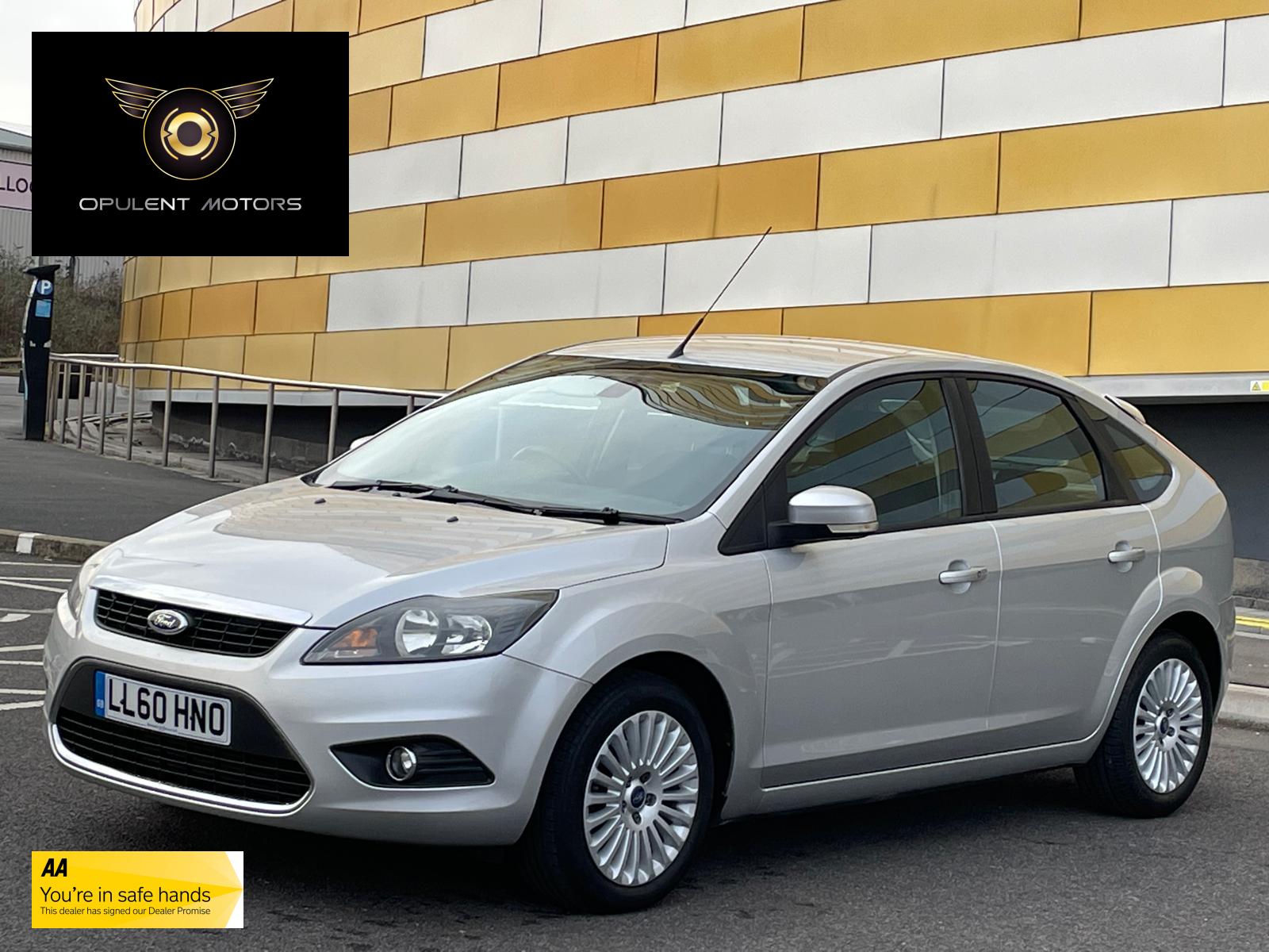 Ford Focus 1.6 TDCi DPF Titanium Hatchback 5dr Diesel Manual (115 g/km, 108 bhp)