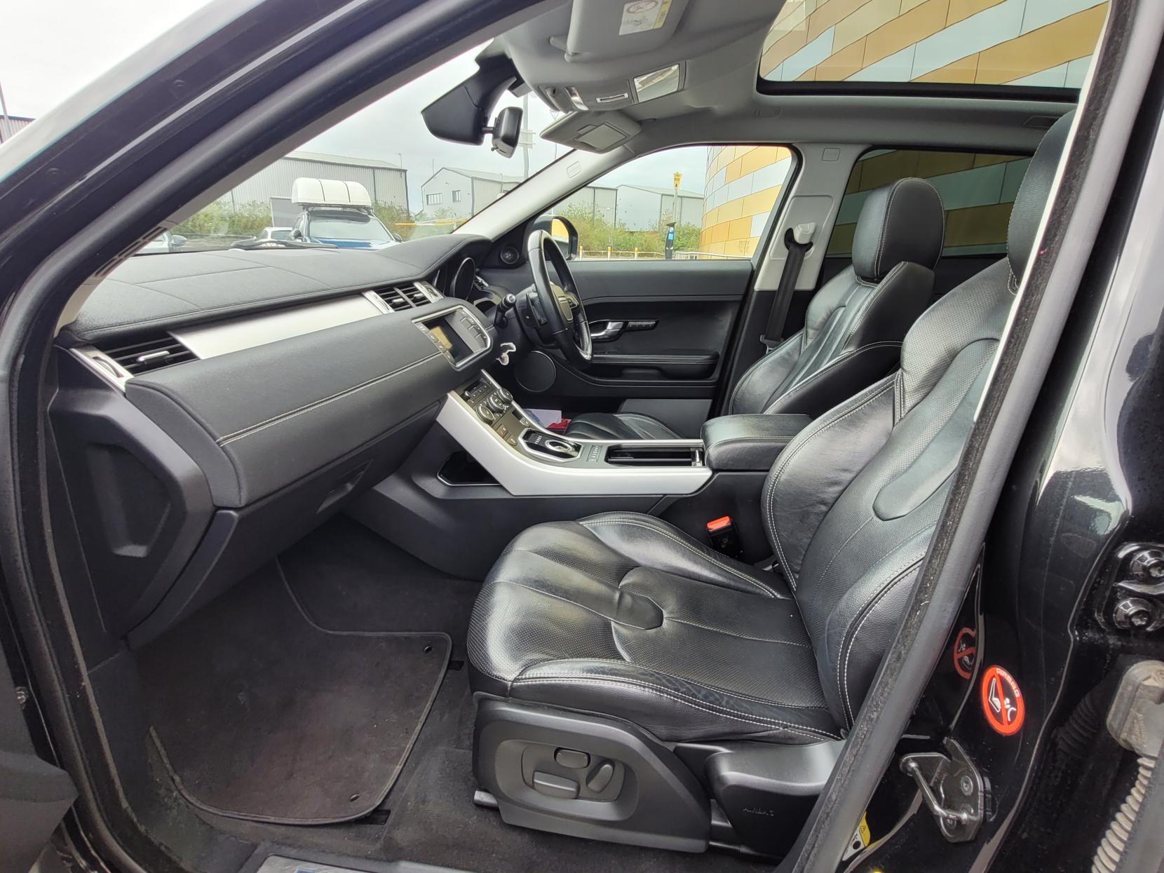 Land Rover Range Rover Evoque 2.2 SD4 Dynamic SUV 5dr Diesel Auto 4WD Euro 5 (s/s) (190 ps)