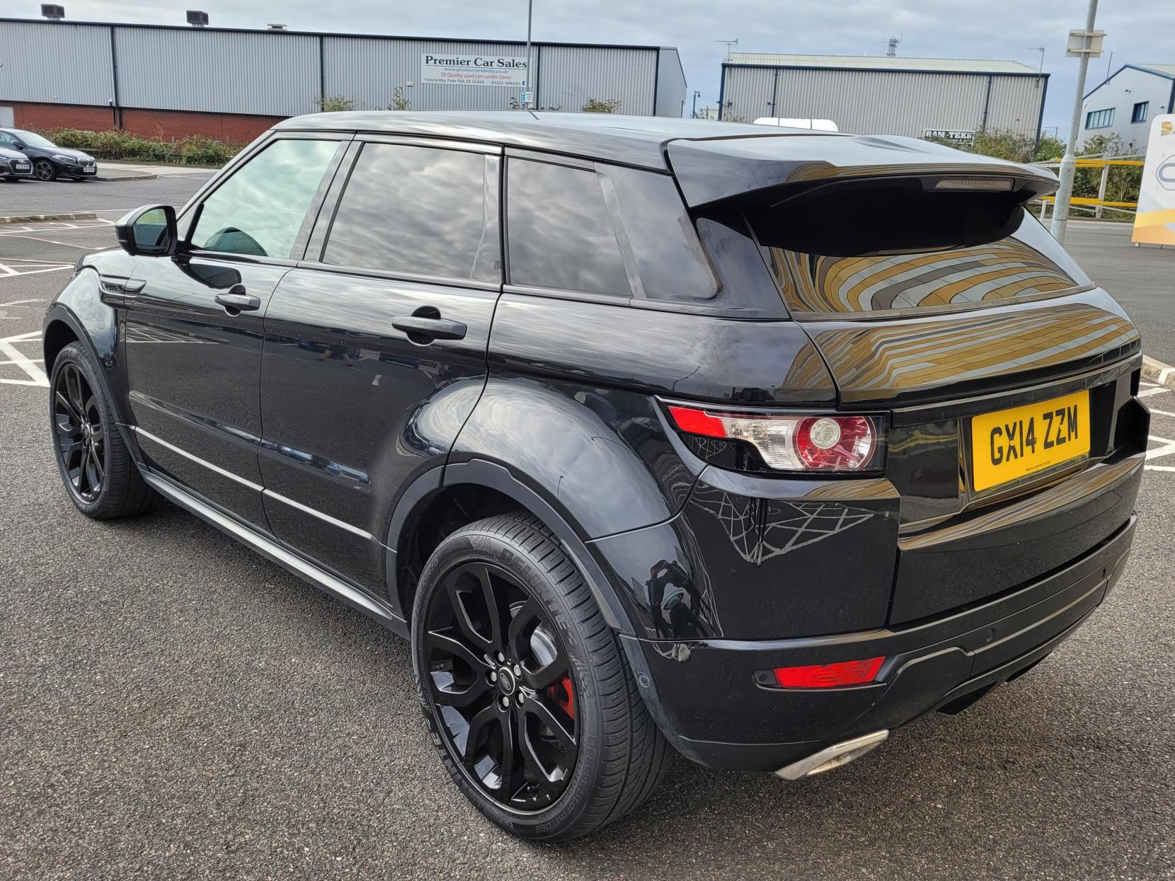 Land Rover Range Rover Evoque 2.2 SD4 Dynamic SUV 5dr Diesel Auto 4WD Euro 5 (s/s) (190 ps)