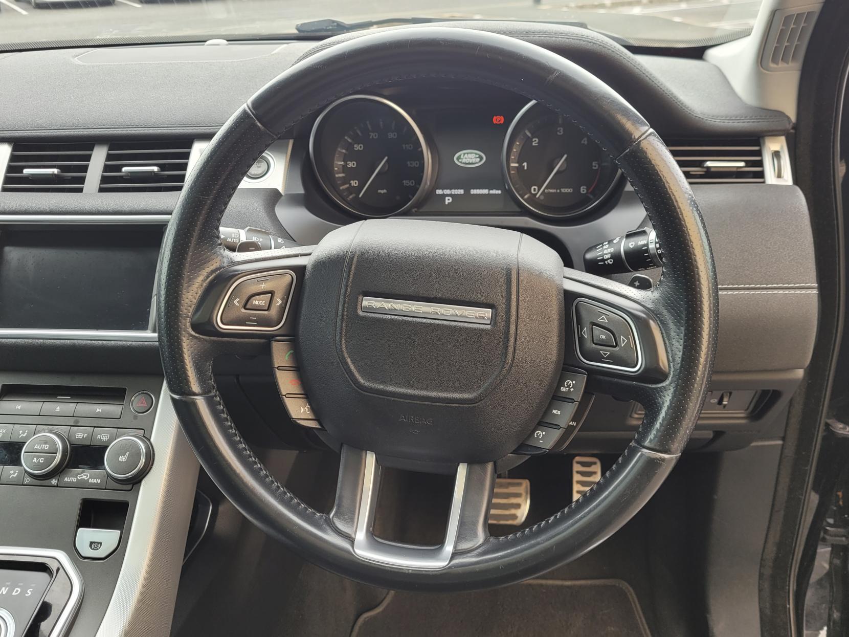Land Rover Range Rover Evoque 2.2 SD4 Dynamic SUV 5dr Diesel Auto 4WD Euro 5 (s/s) (190 ps)